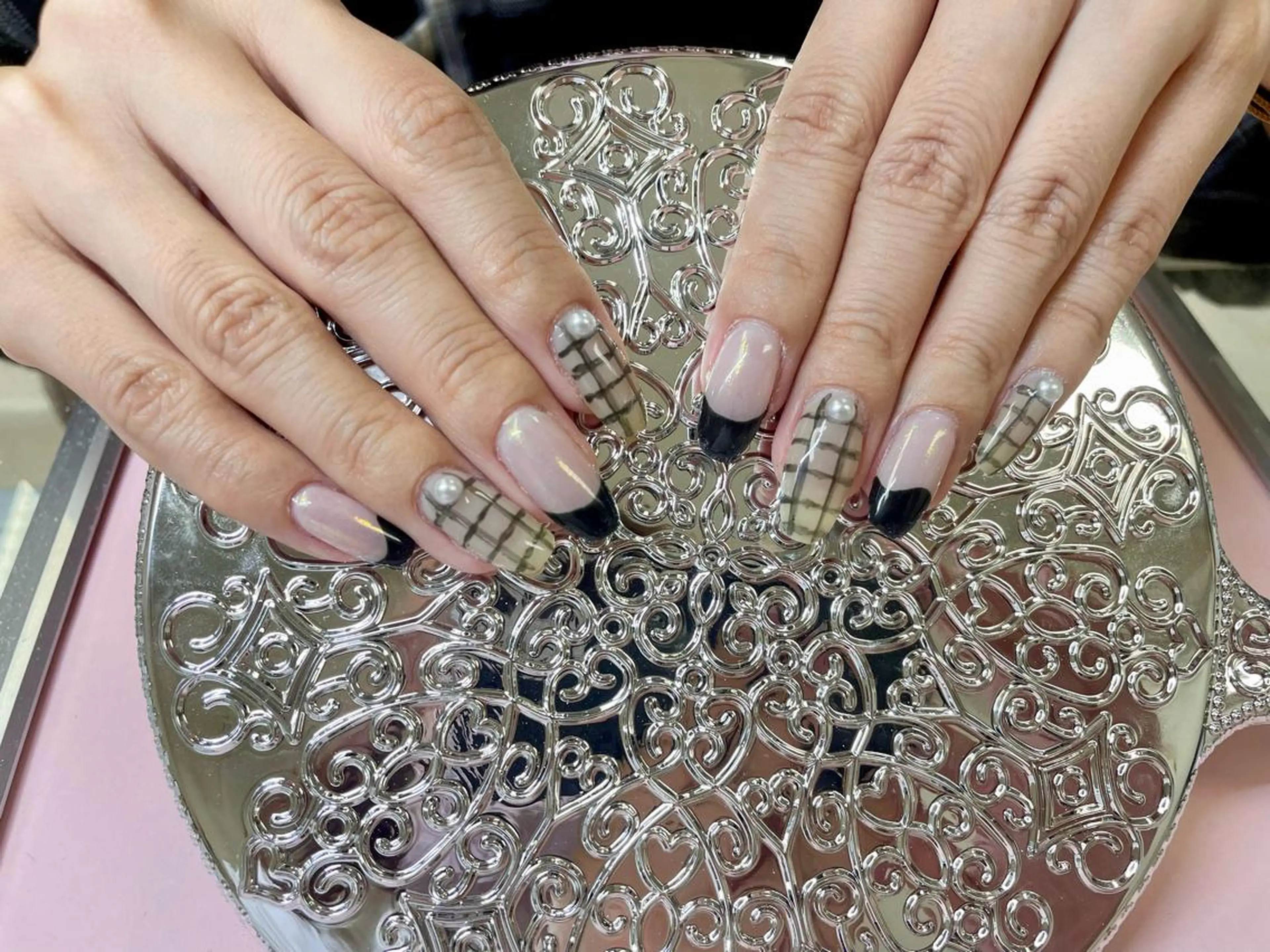 ネイル ハンドネイル 大阪福島 韓国まつげ Sayaka🤍🐩のマツエク・マツパデザイン