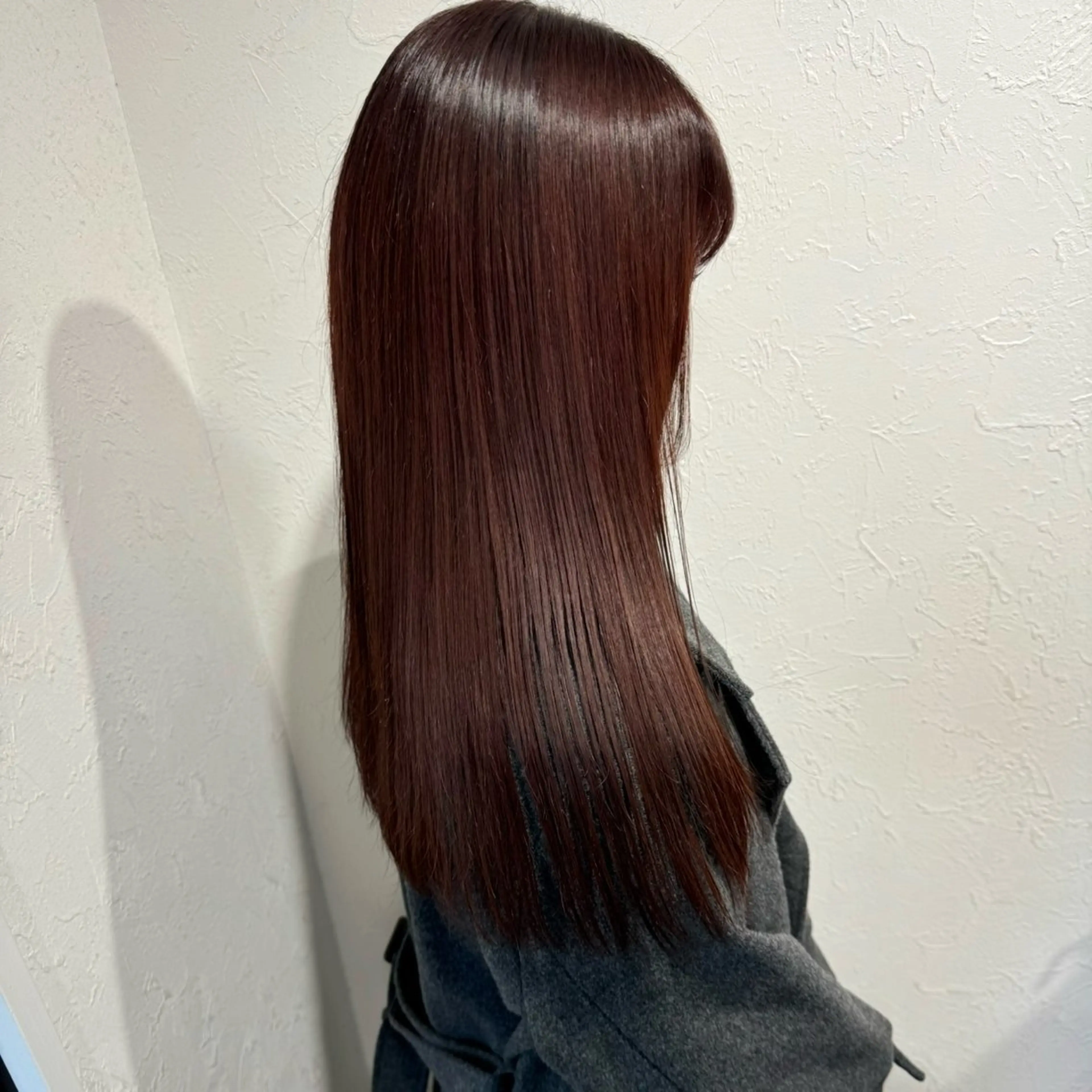 ロング カラー ブラウンカラー ヘアカラー トリートメント 女性限定 / AYANO 💗🪽のヘアスタイル