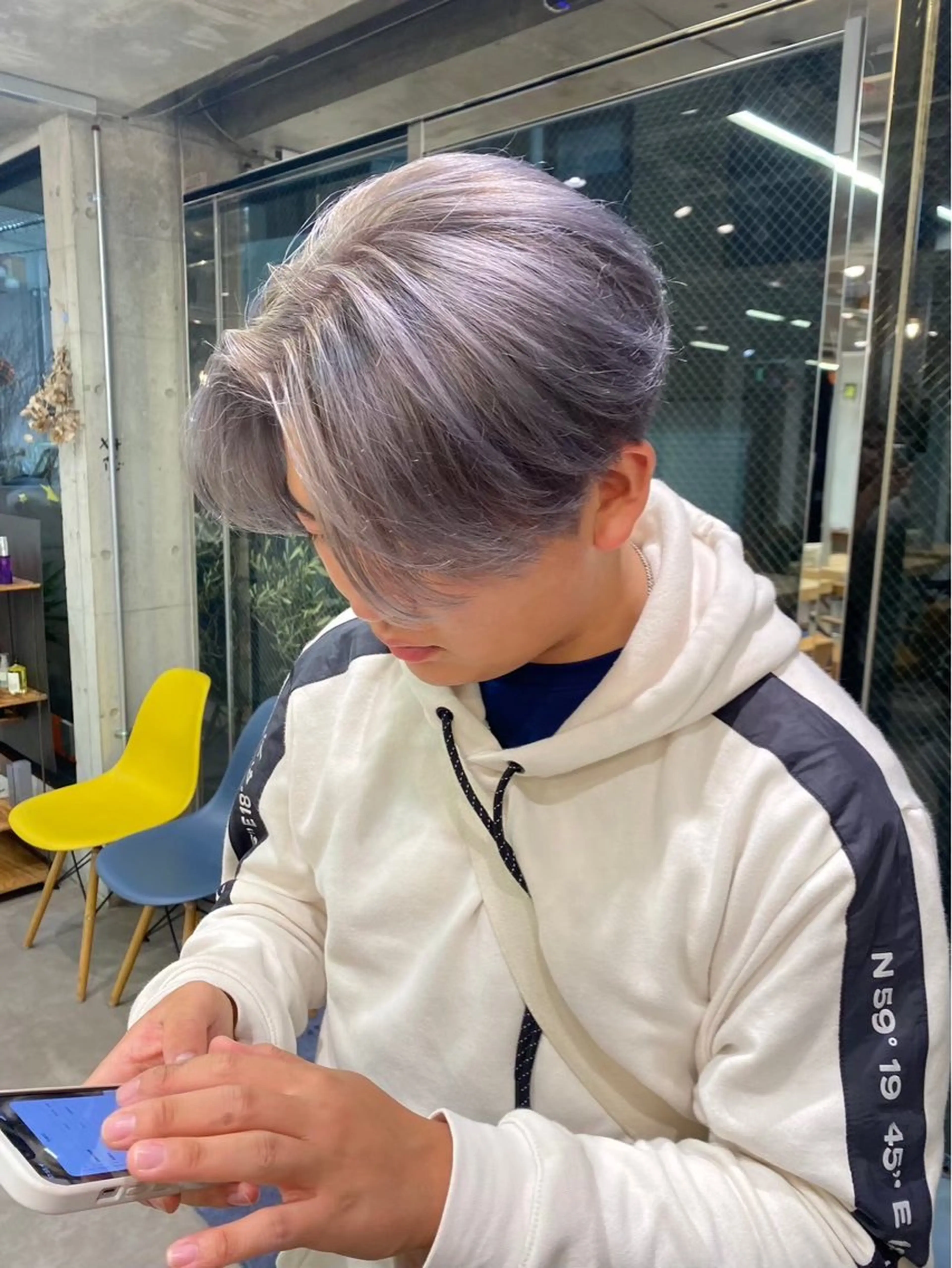 ショート clam./ YOSHIのヘアスタイル