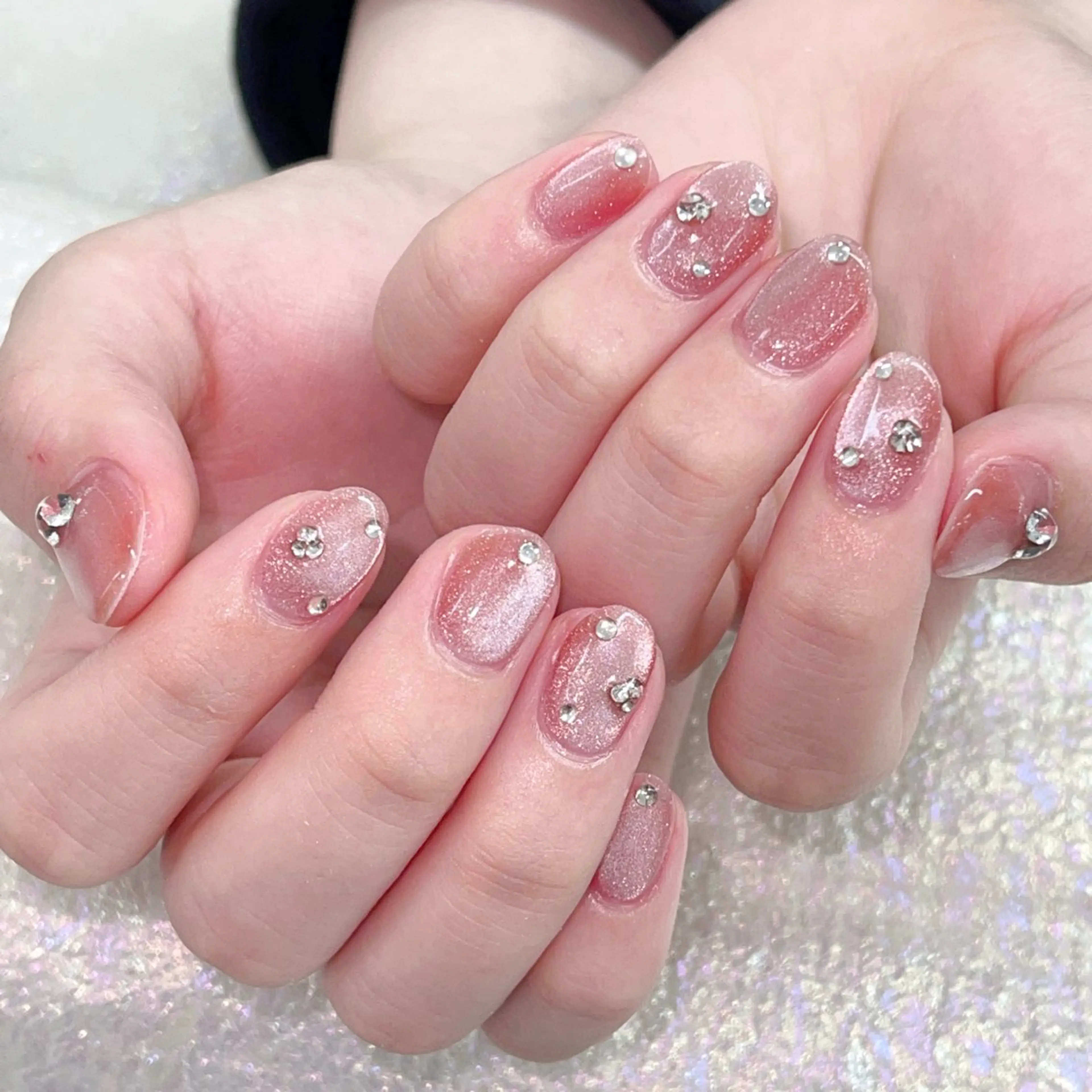 ネイル ハンドネイル Queens ciciのネイルデザイン