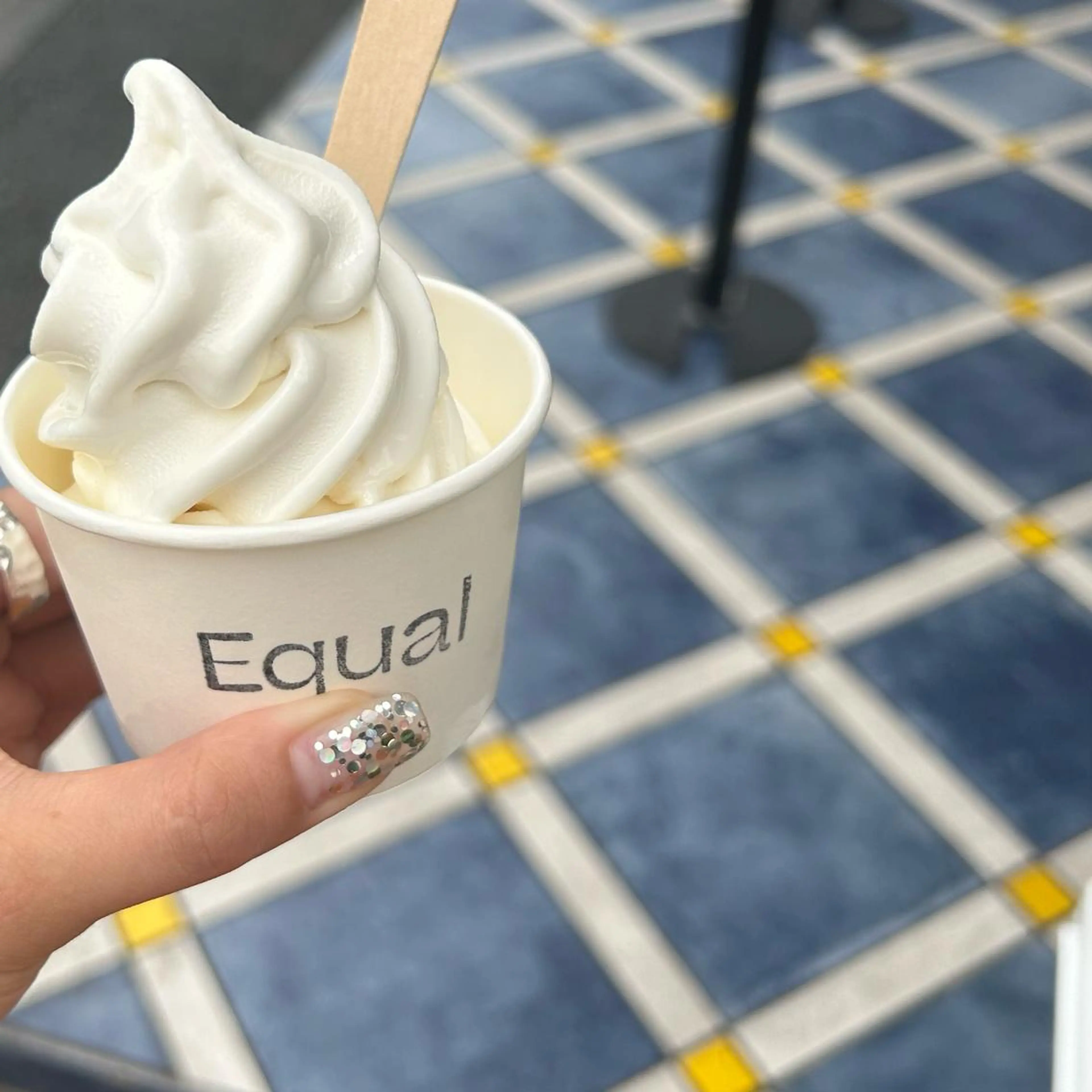 マツエク・マツパ アイブロウ GO TODAY SHAiRE SALON Vellmie店所属・吉祥寺kasumi 🌛eye/browのマツエク・マツパデザイン