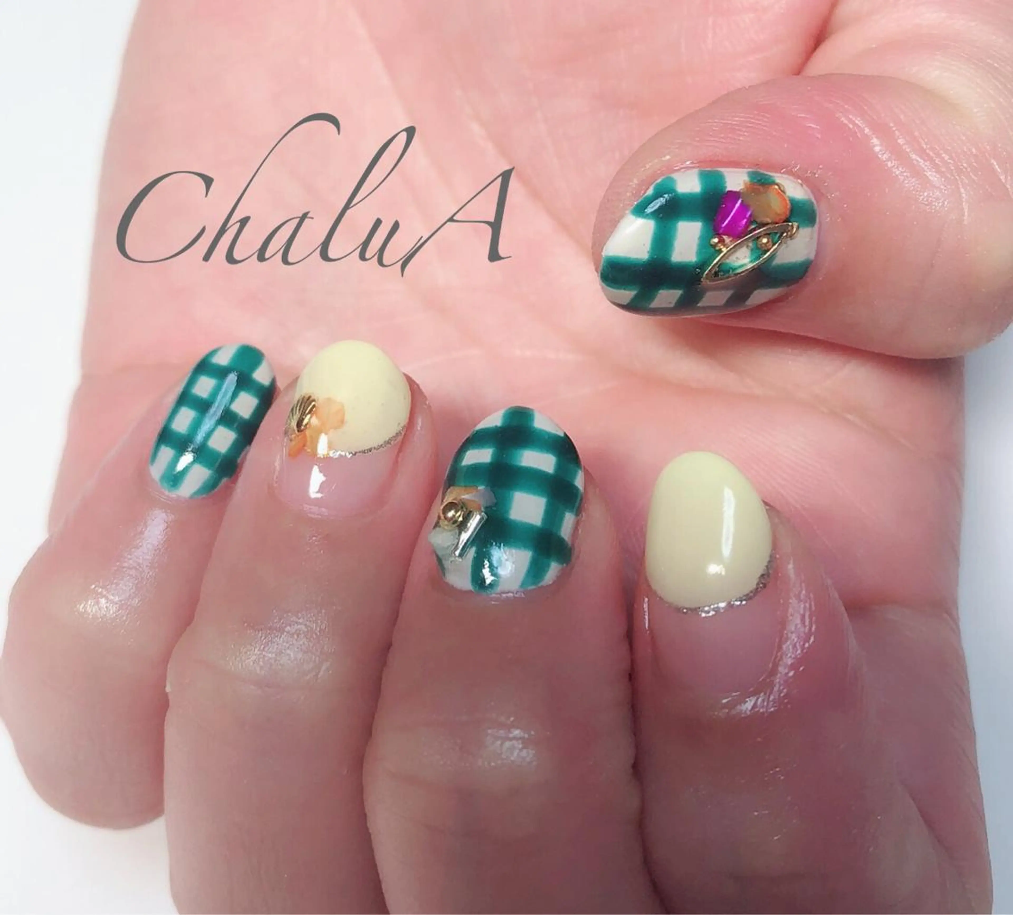 ネイル irooo 21のネイルデザイン