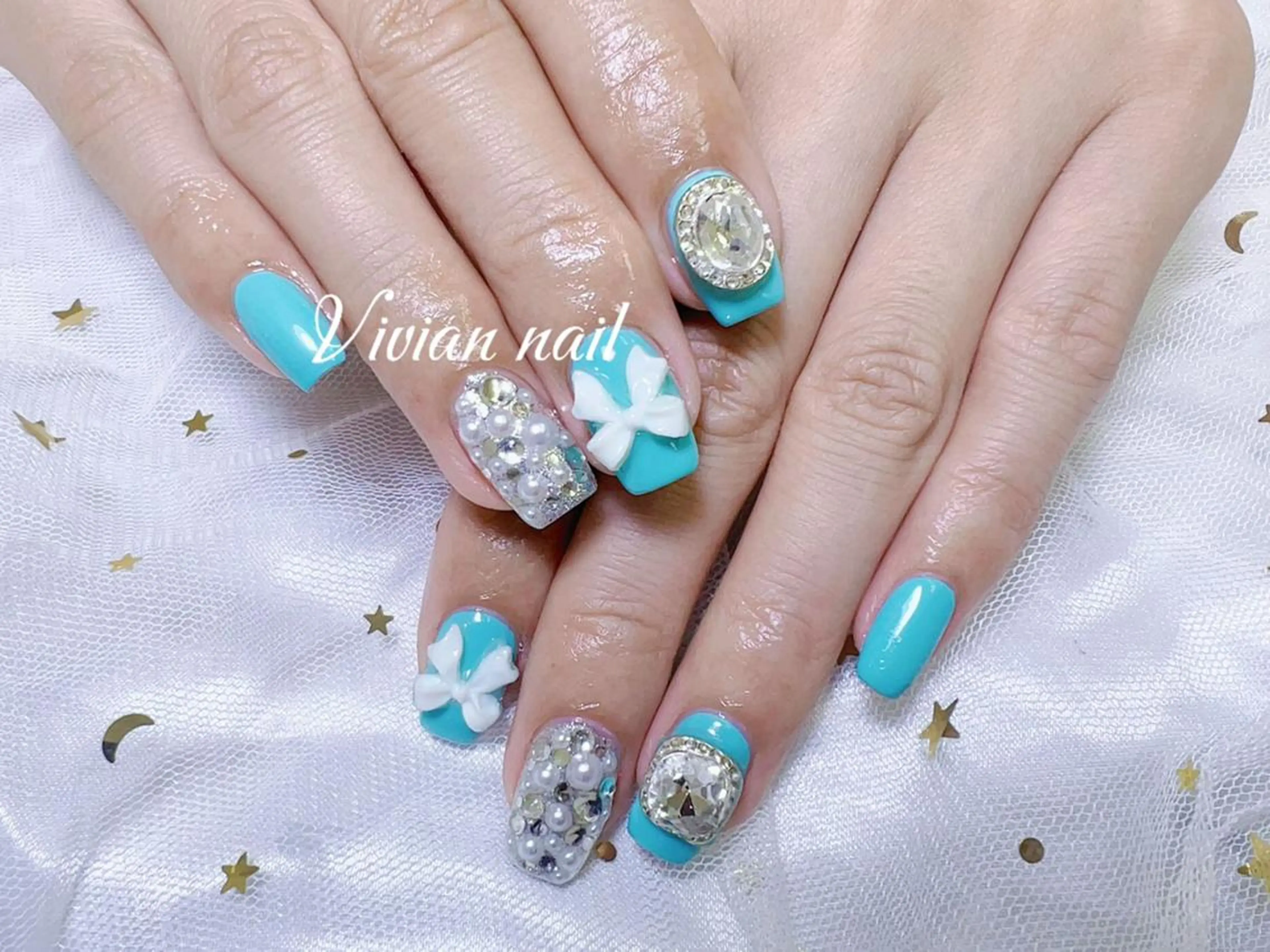 ネイル VIVIAN リサのネイルデザイン