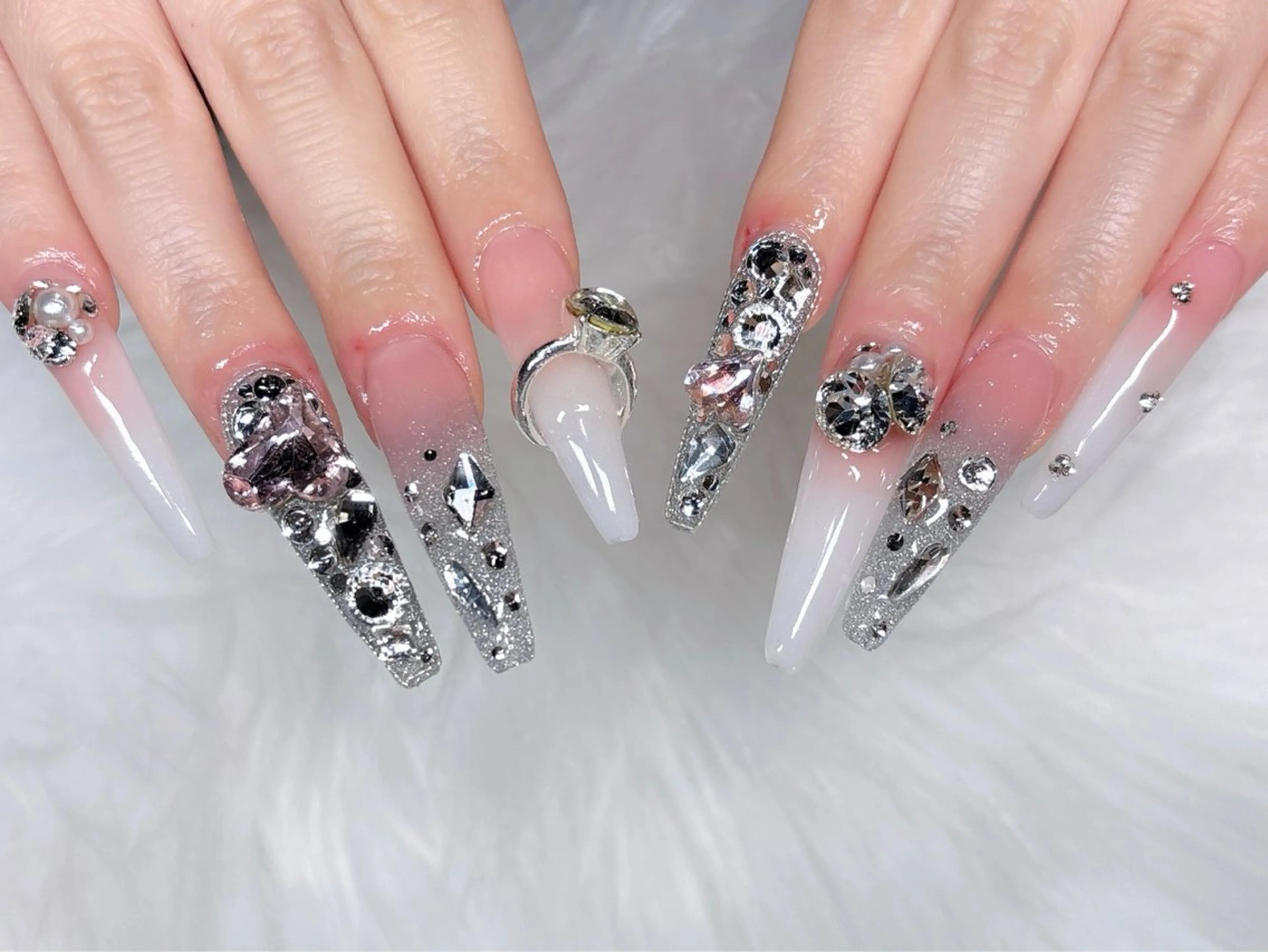 ネイル ハンドネイル Re:more【リモア】所属・Re:more みうのネイルデザイン