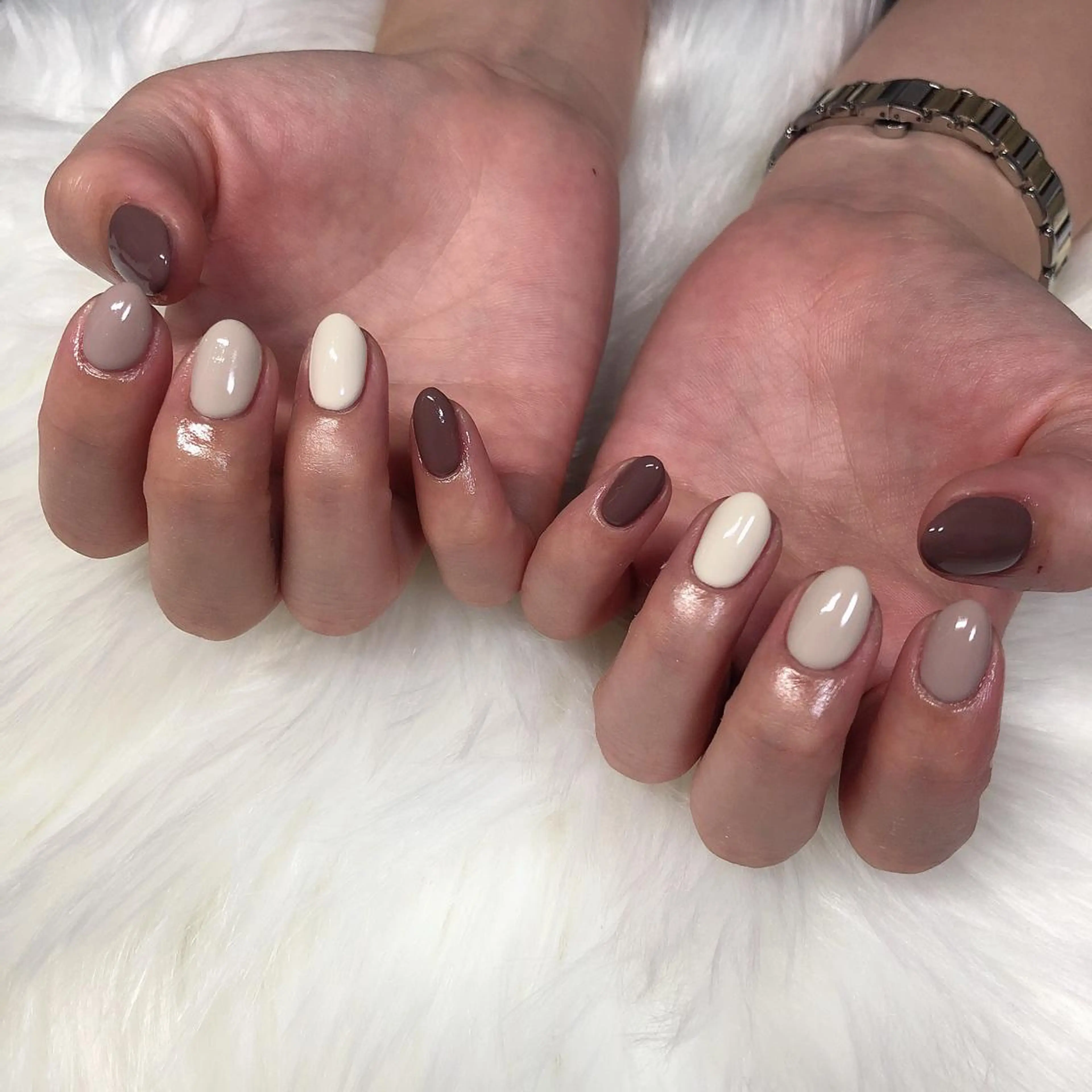 ネイル ハンドネイル 西岡 杏のネイルデザイン