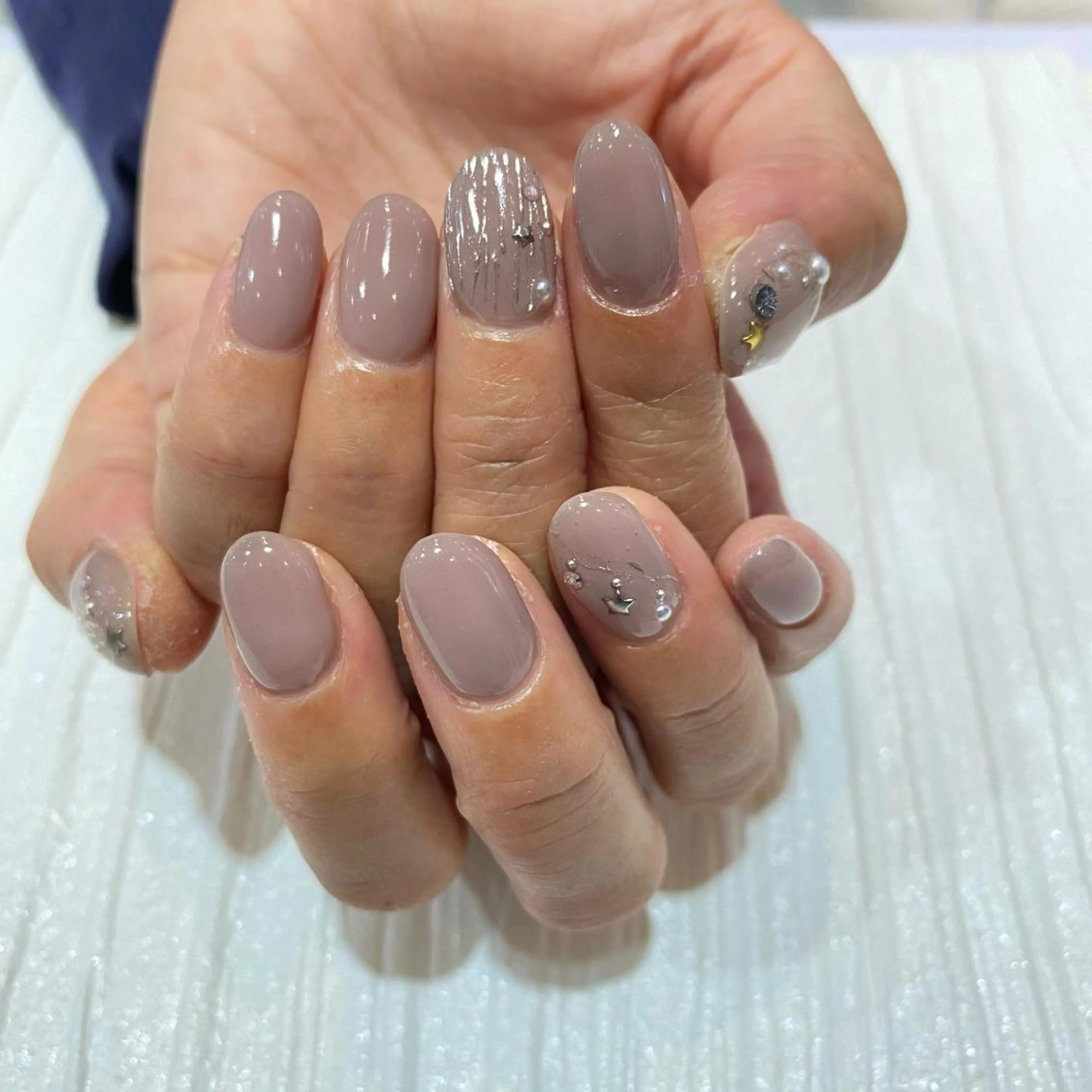 ネイル 脇坂 千晶のネイルデザイン