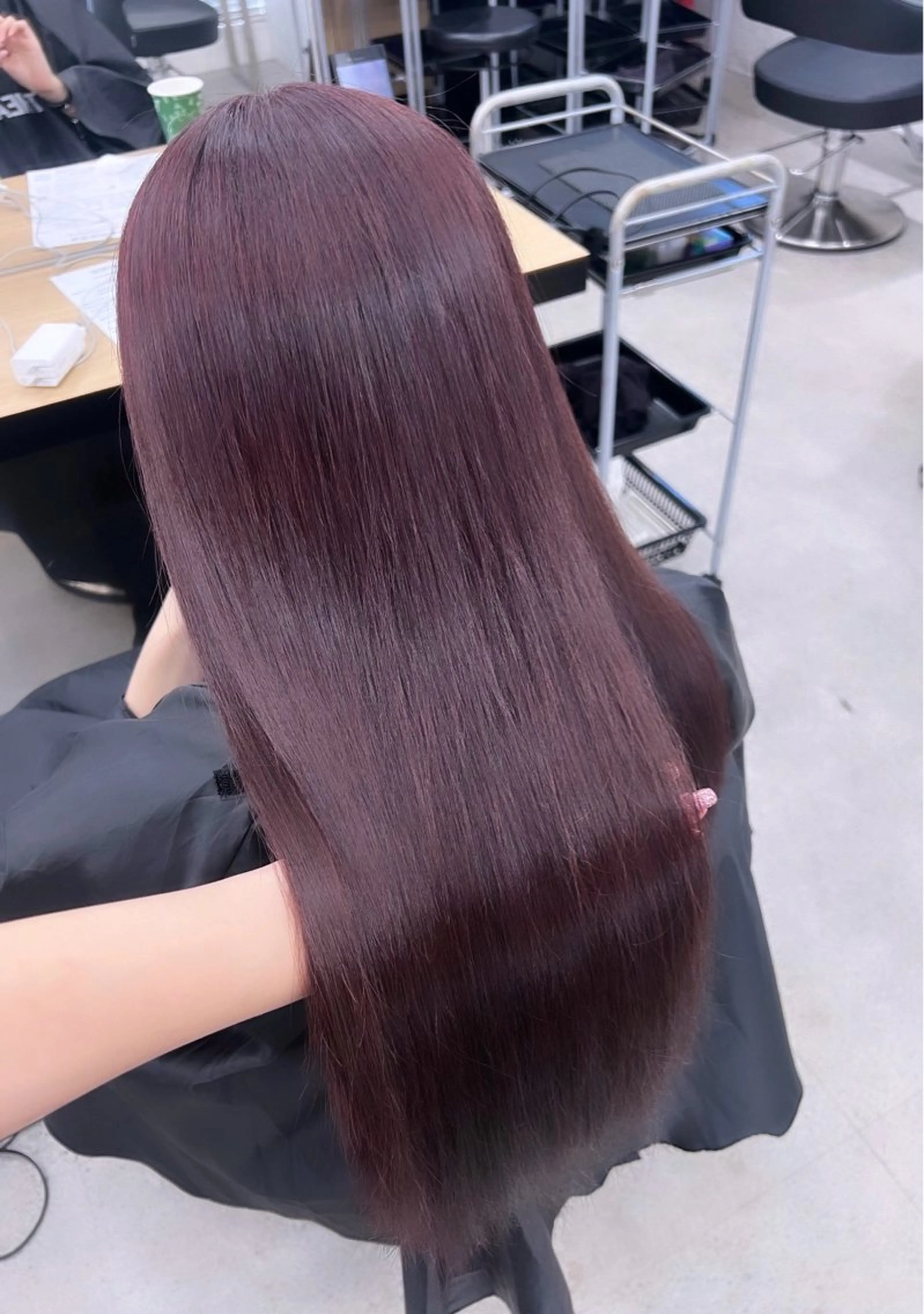 ロング カラー ブリーチ 髪質改善 トリートメント ヘアカラー 💗愛され暖色💗 ピンク/レッド💗のヘアスタイル