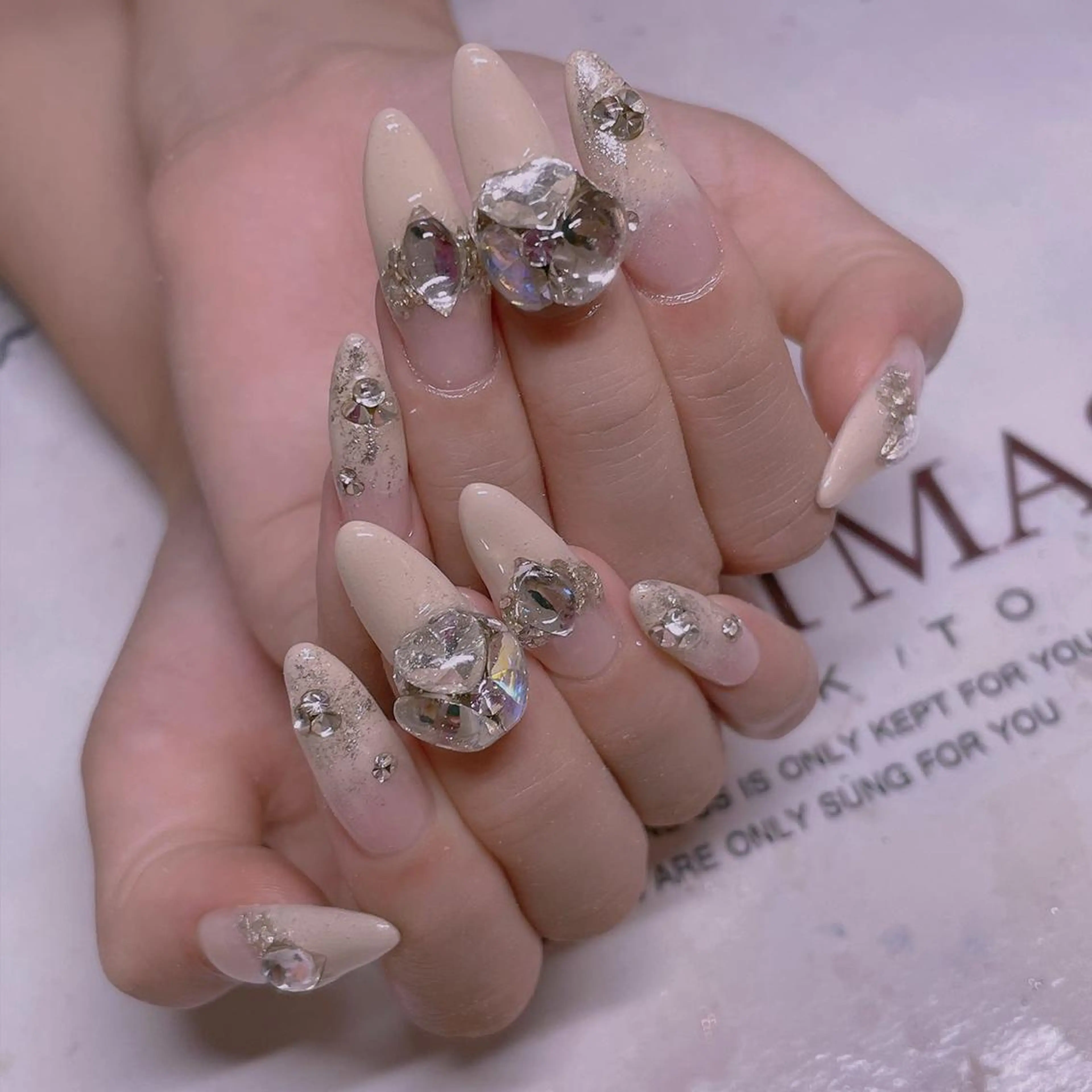 ネイル 美爪パラジェル導入店 Sunnilyのネイルデザイン