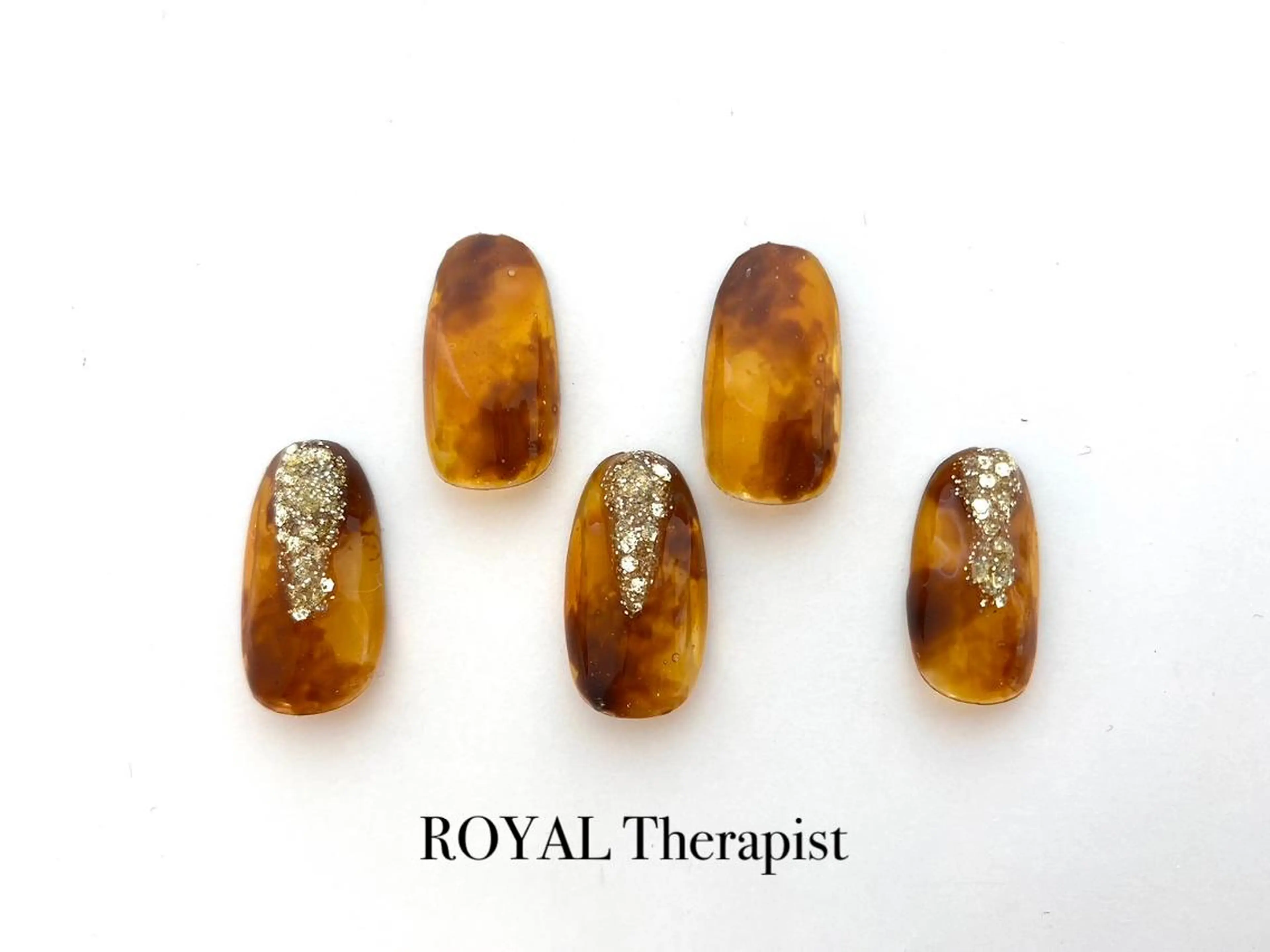 ネイル ハンドネイル 【寺岡】 ロイヤル•セラピストのネイルデザイン