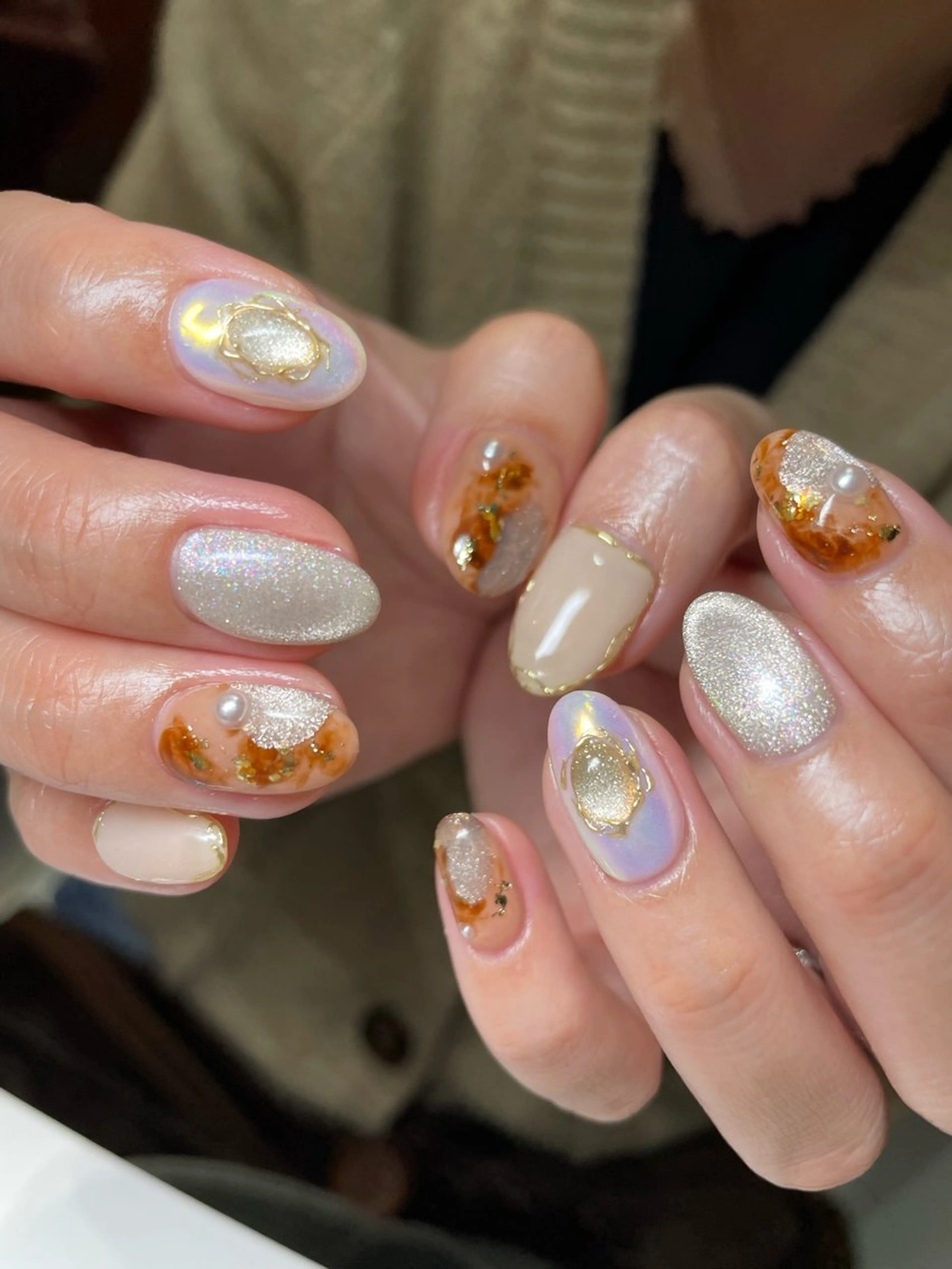 ネイル ハンドネイル ニュアンス🥀個性派 MIYU🪅のネイルデザイン