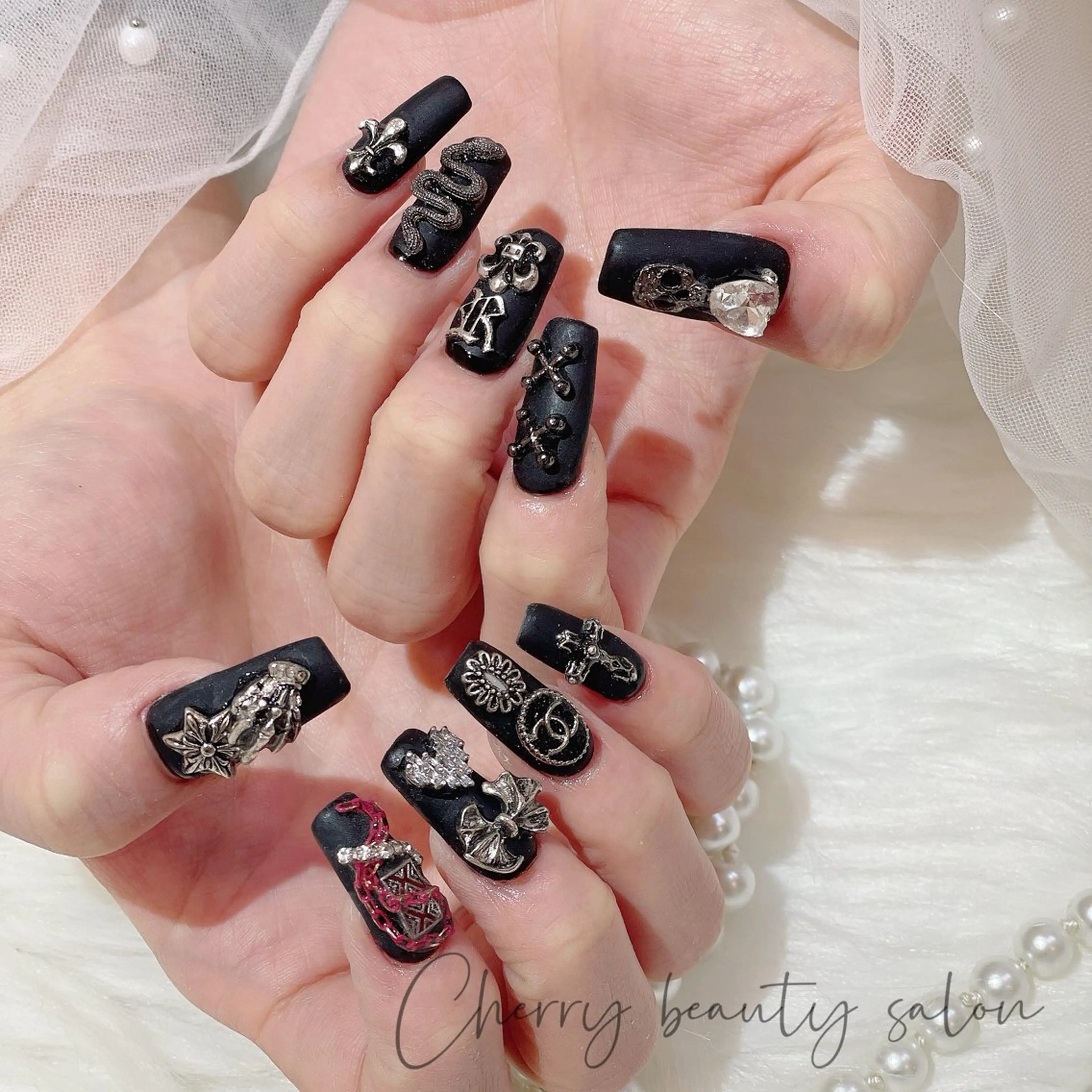 【アクリルスカルプ長さだし】持ち込み180分やり放題/ 新規の方オフ無料の写真