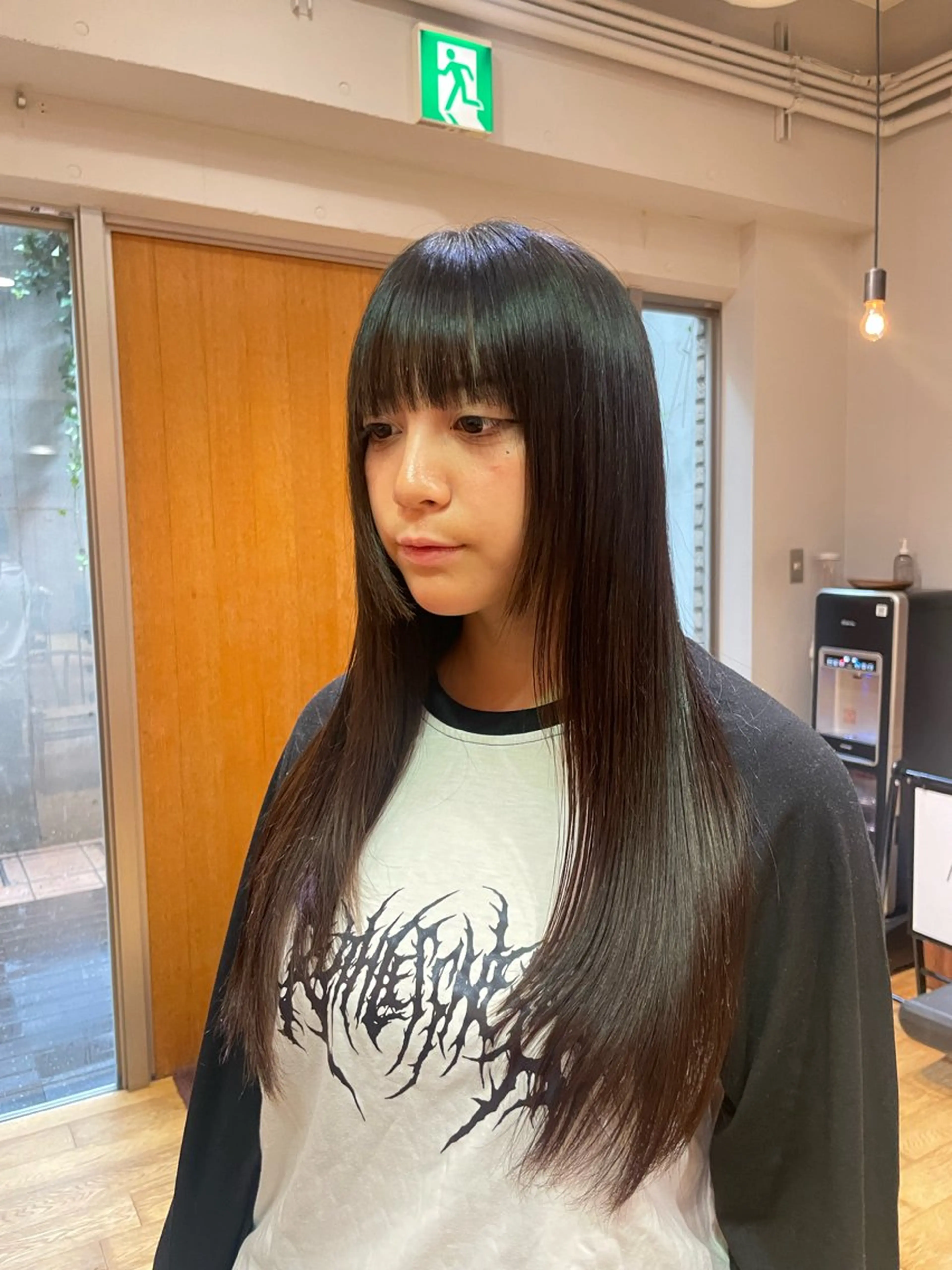 ロング chihiro / ミディアムヘアのヘアスタイル