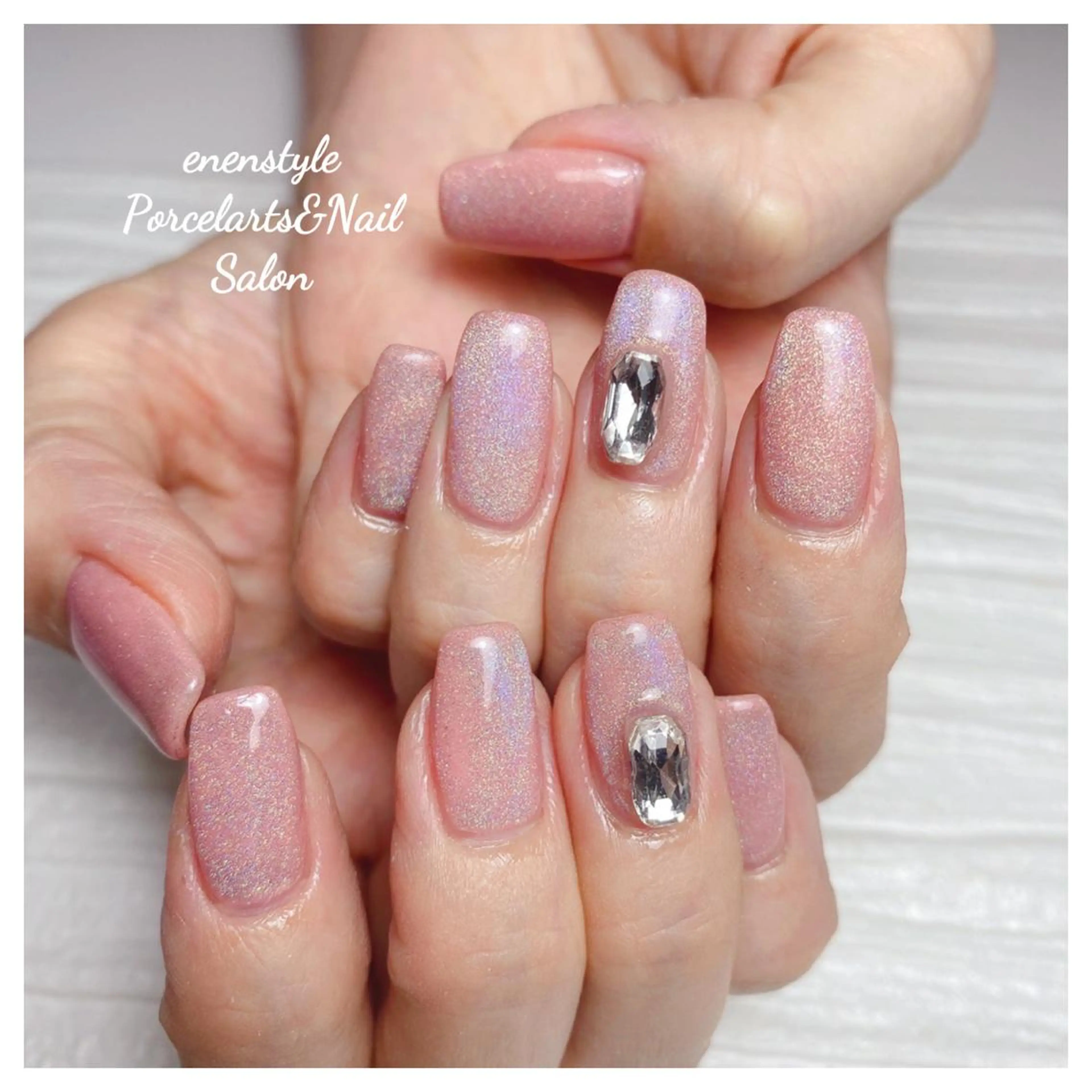 ミディアム ネイル 👑enen style👑のネイルデザイン