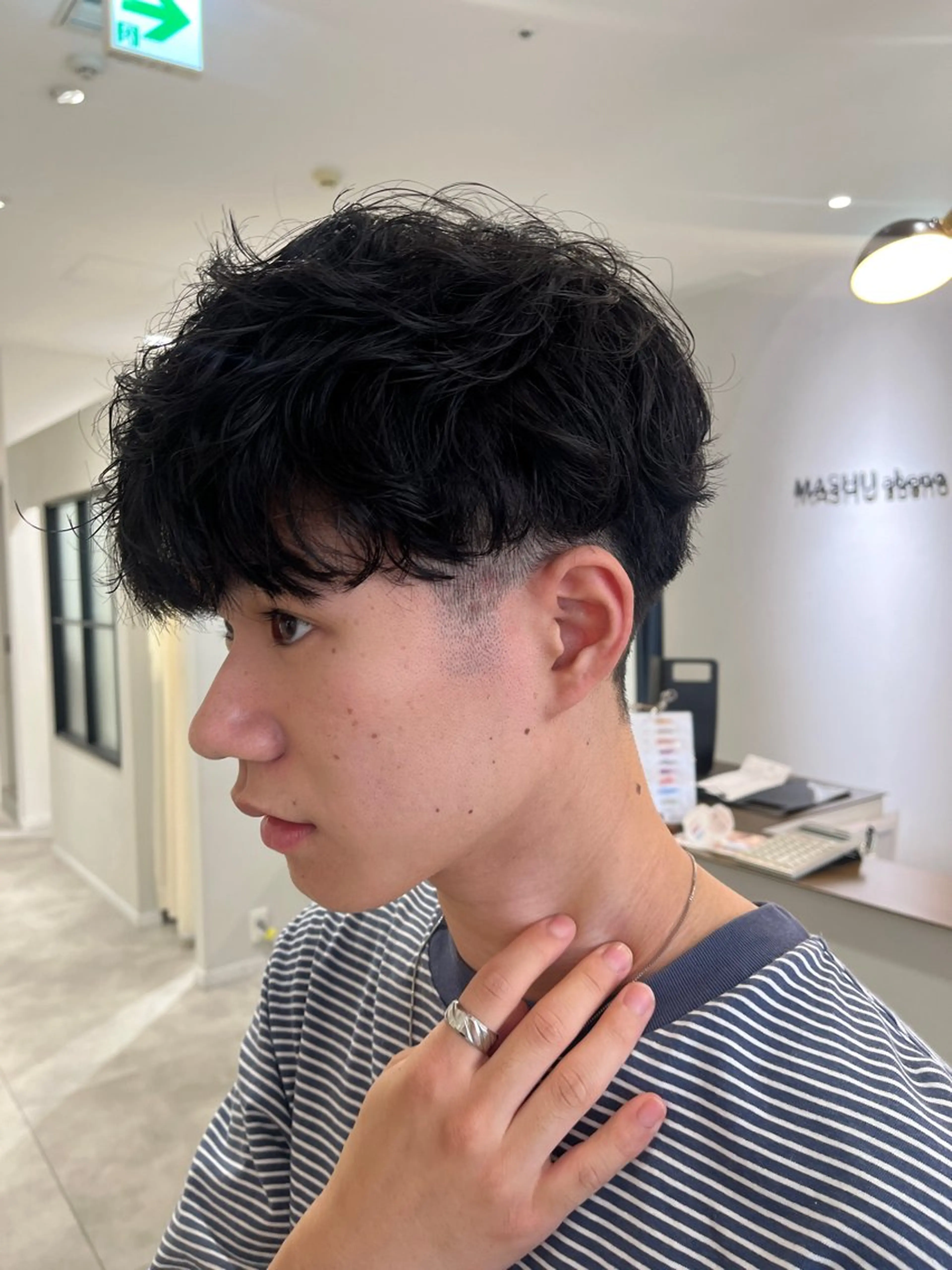 パーマ メンズ 似合わせ/レイヤー/ ボブ/西島 絢香のヘアスタイル