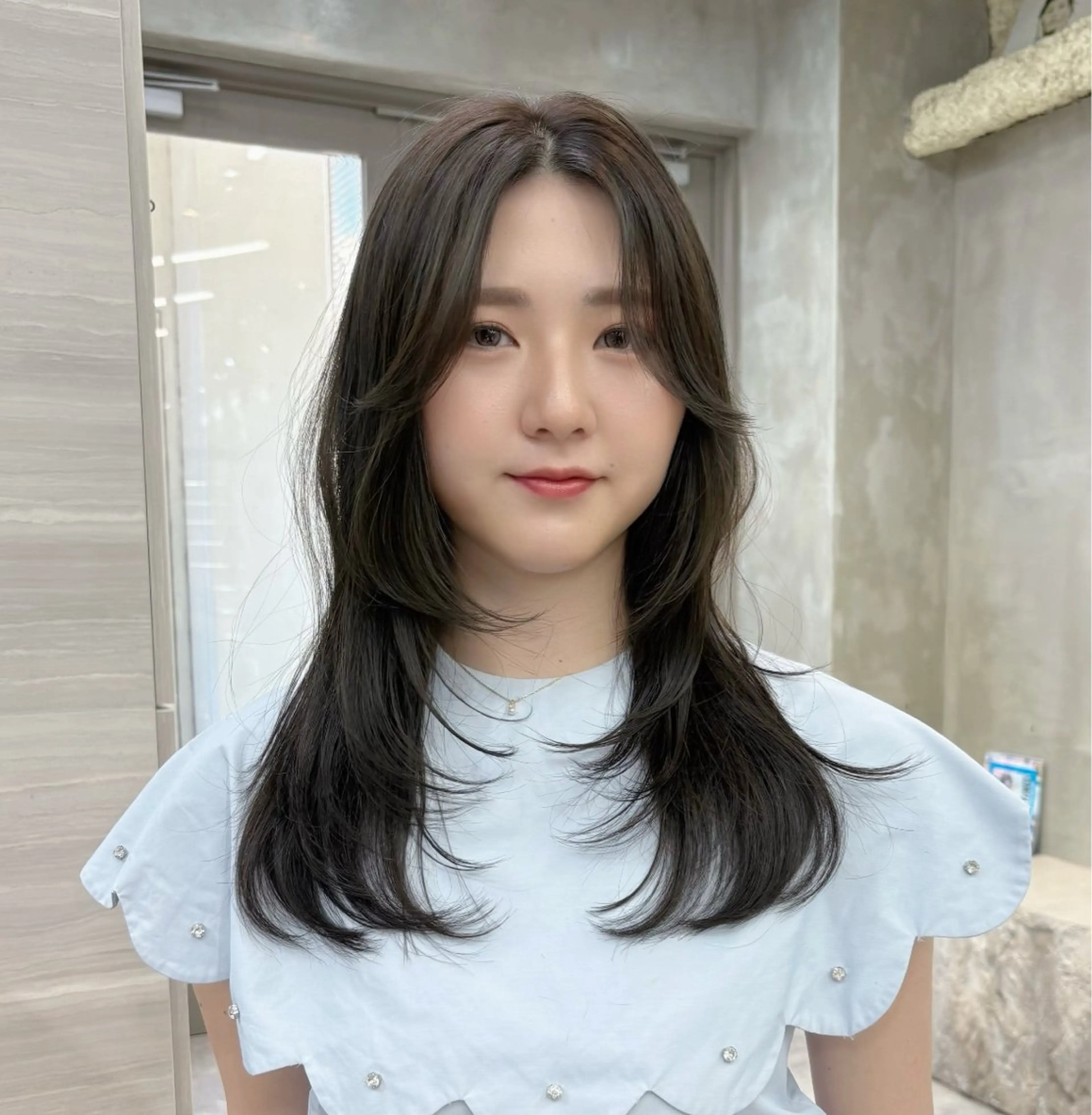 ロング カラー カット ヘアカラー トリートメント ナツミ/透明感カラー /酸性ストレートのヘアスタイル