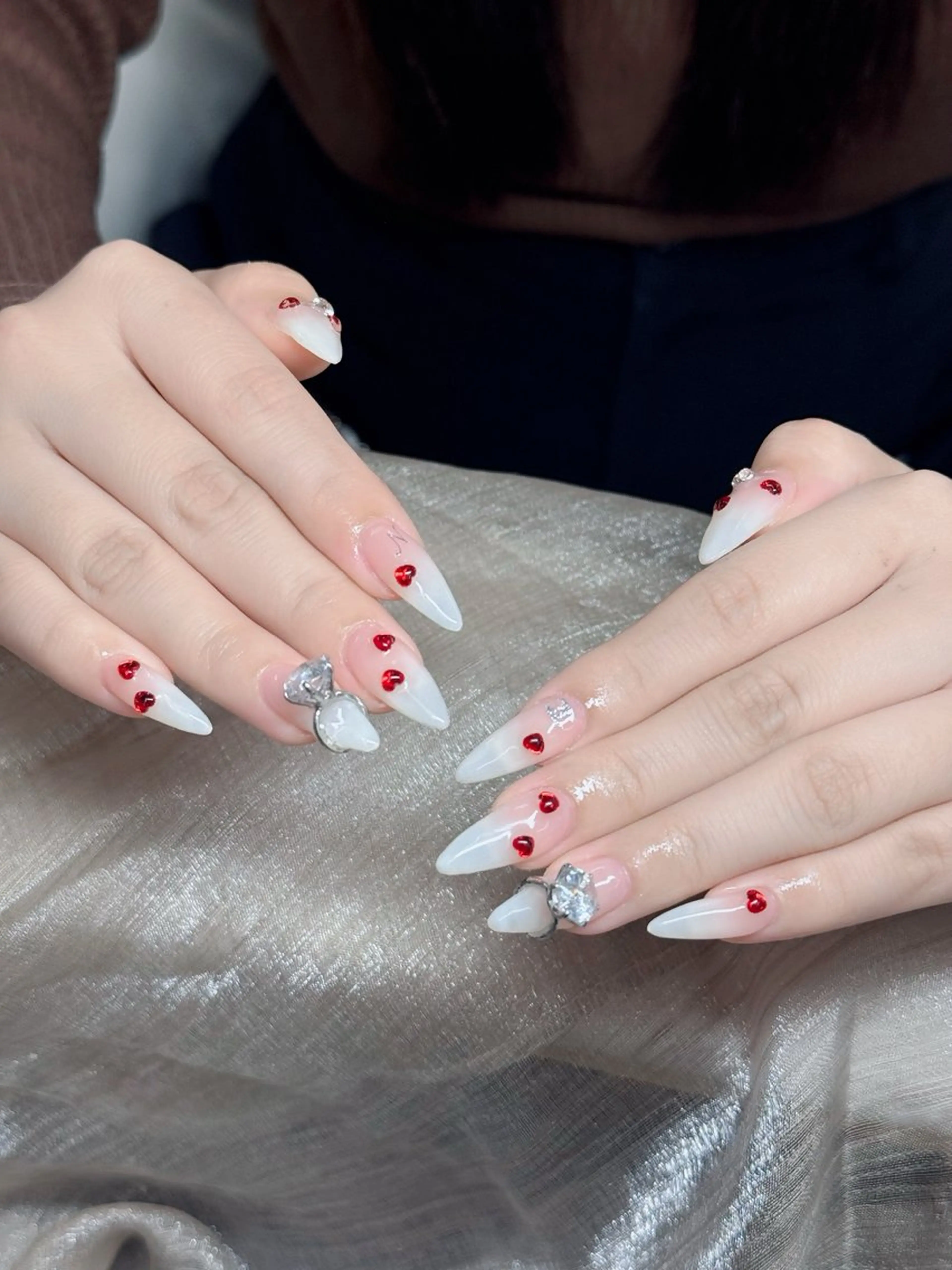 ネイル ジェルネイル 韓国ネイル マグネットネイル ネイルチップ 冬ネイル Lenie Nail Salonのネイルデザイン