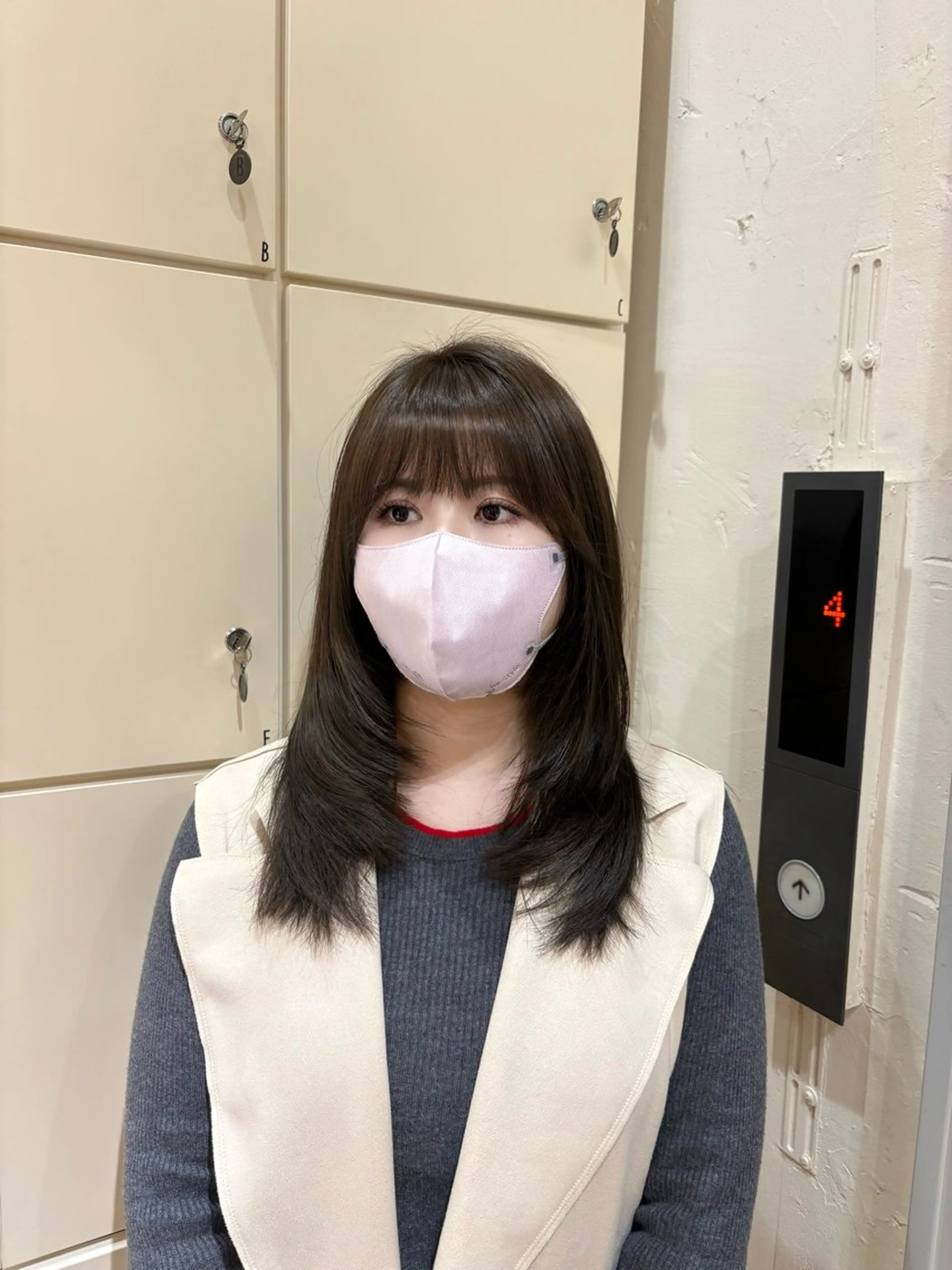 セミロング カラー 🪐SEEKNEXT にじこ🪐のヘアスタイル