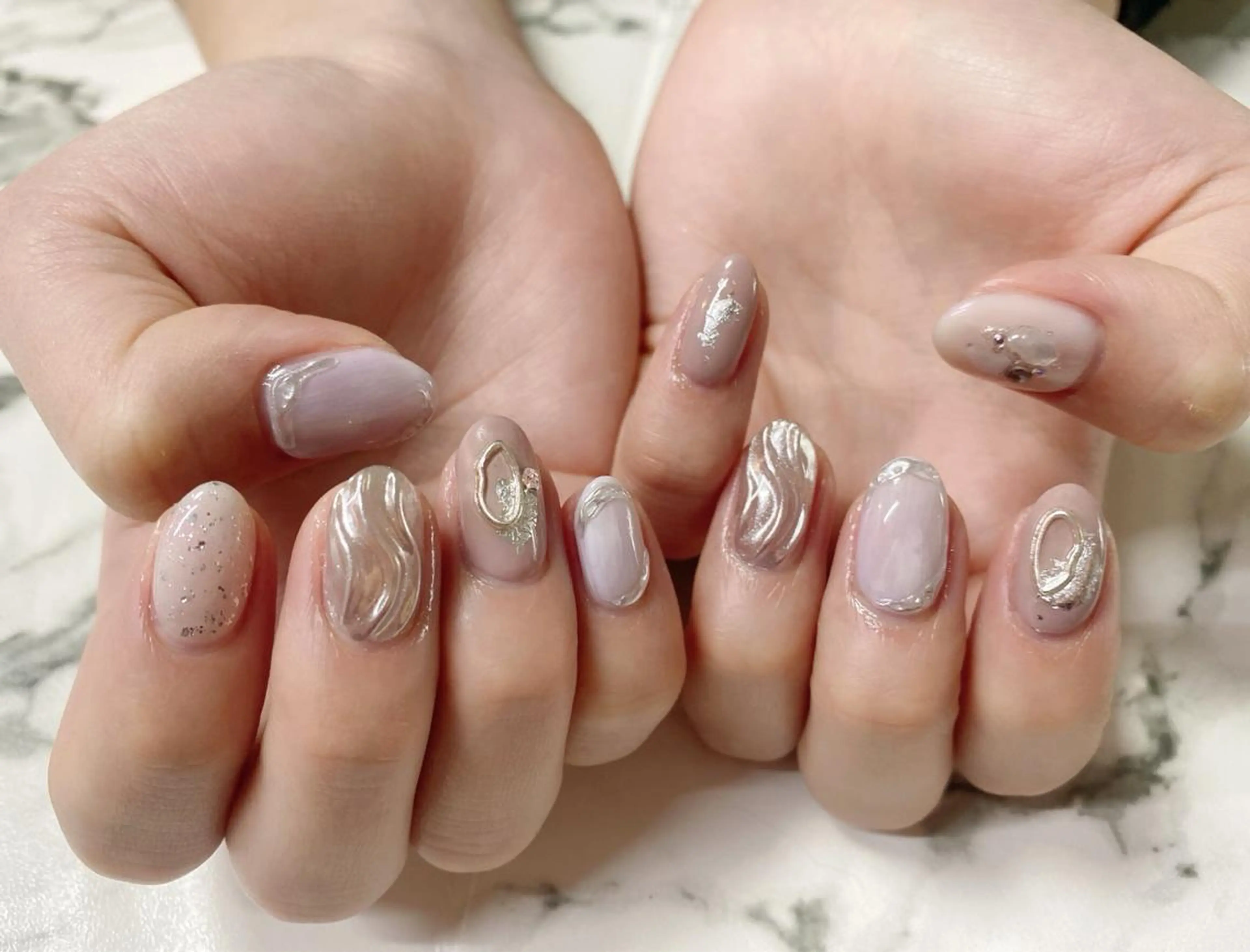 ロング カラー ネイル アートネイル ミラーネイル Q Free nailsのネイルデザイン