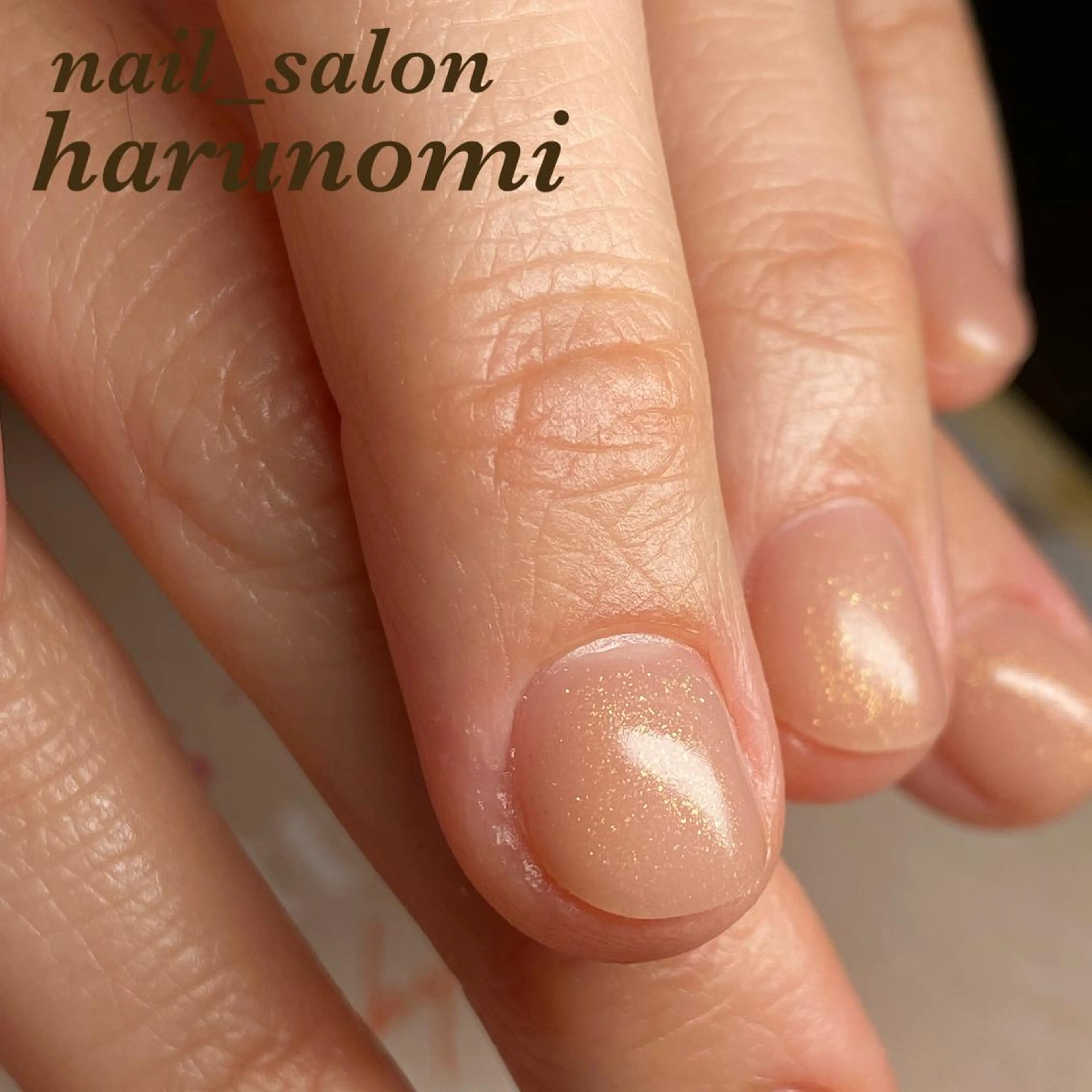 ネイル ゴールド ゴージャス ラメ(グリッター) nailroom harunomiのネイルデザイン
