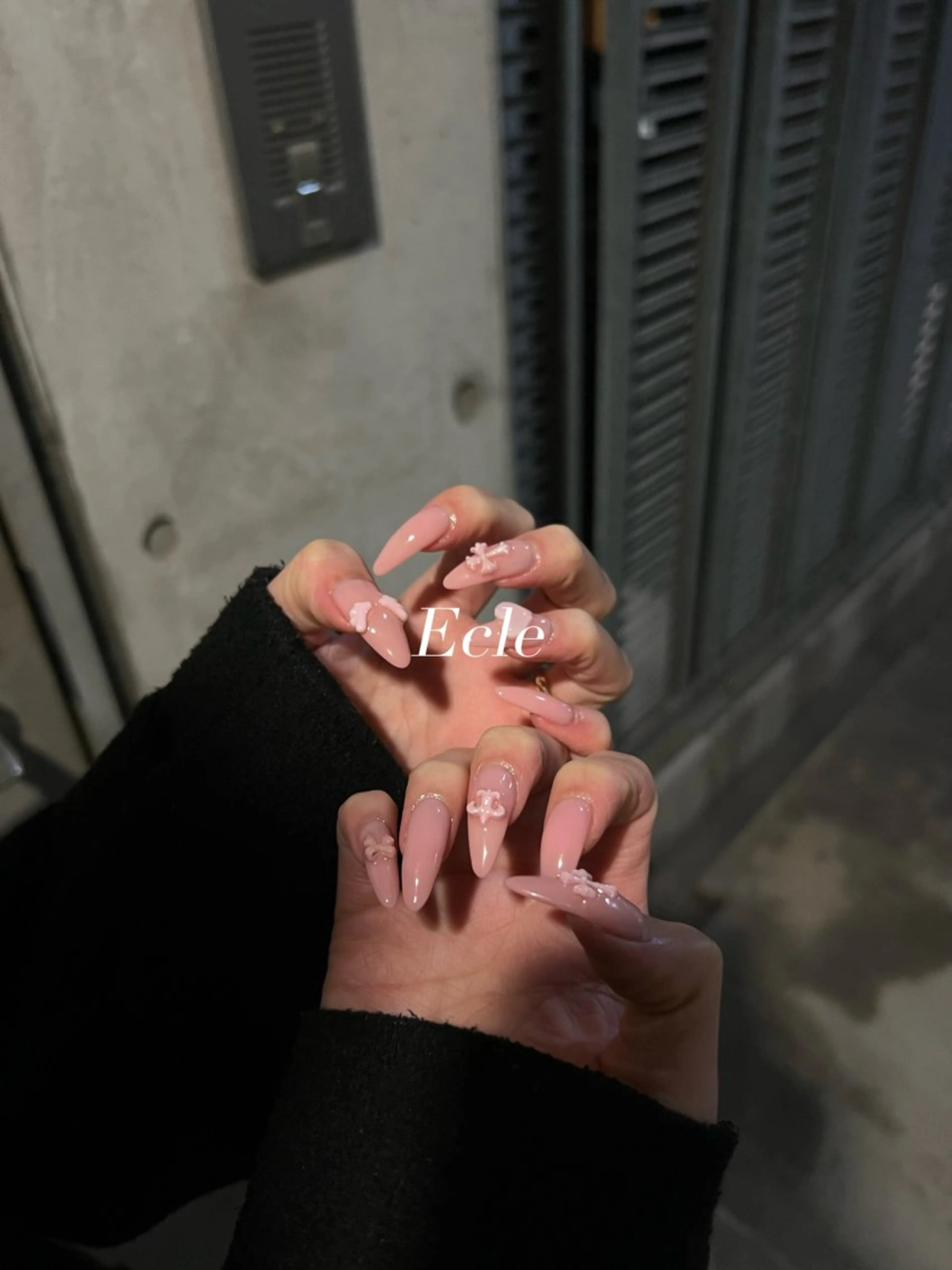 ハンド【オフあり】持ち込みアート💎の写真