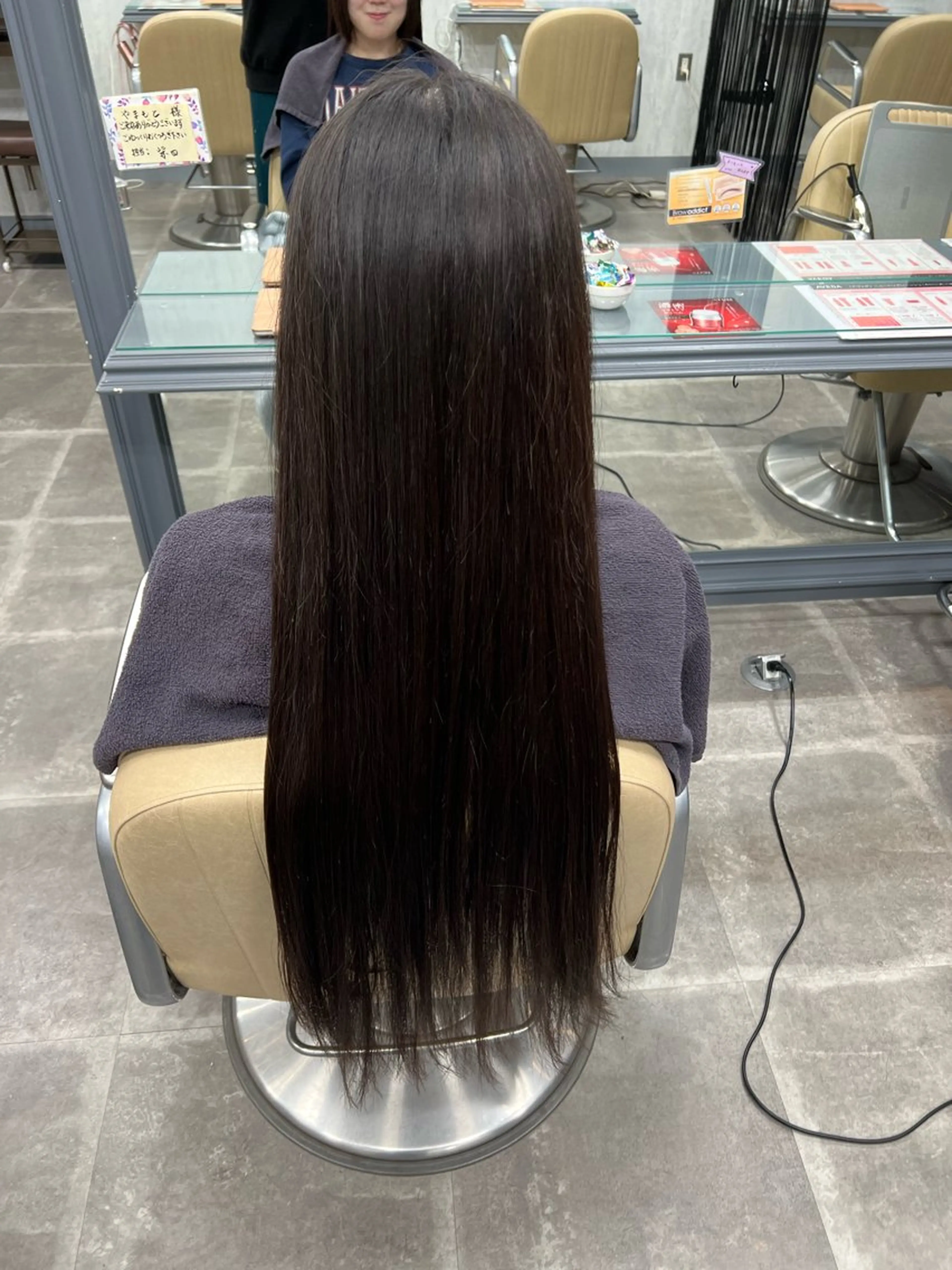 ロング アートラッシュフォーヘア所属・柴田 新菜のヘアスタイル