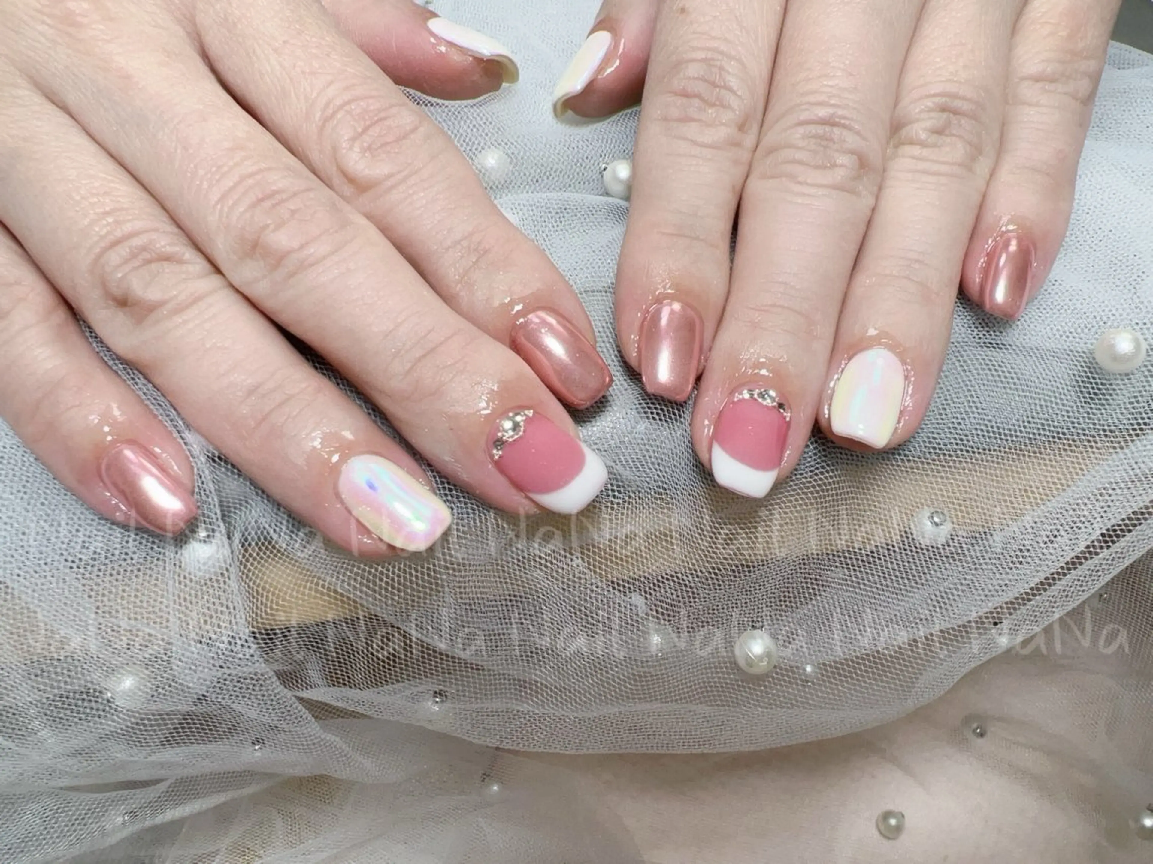 ネイル オーロラネイル ミラーネイル ピンク ハンドネイル Nail NaNaのネイルデザイン