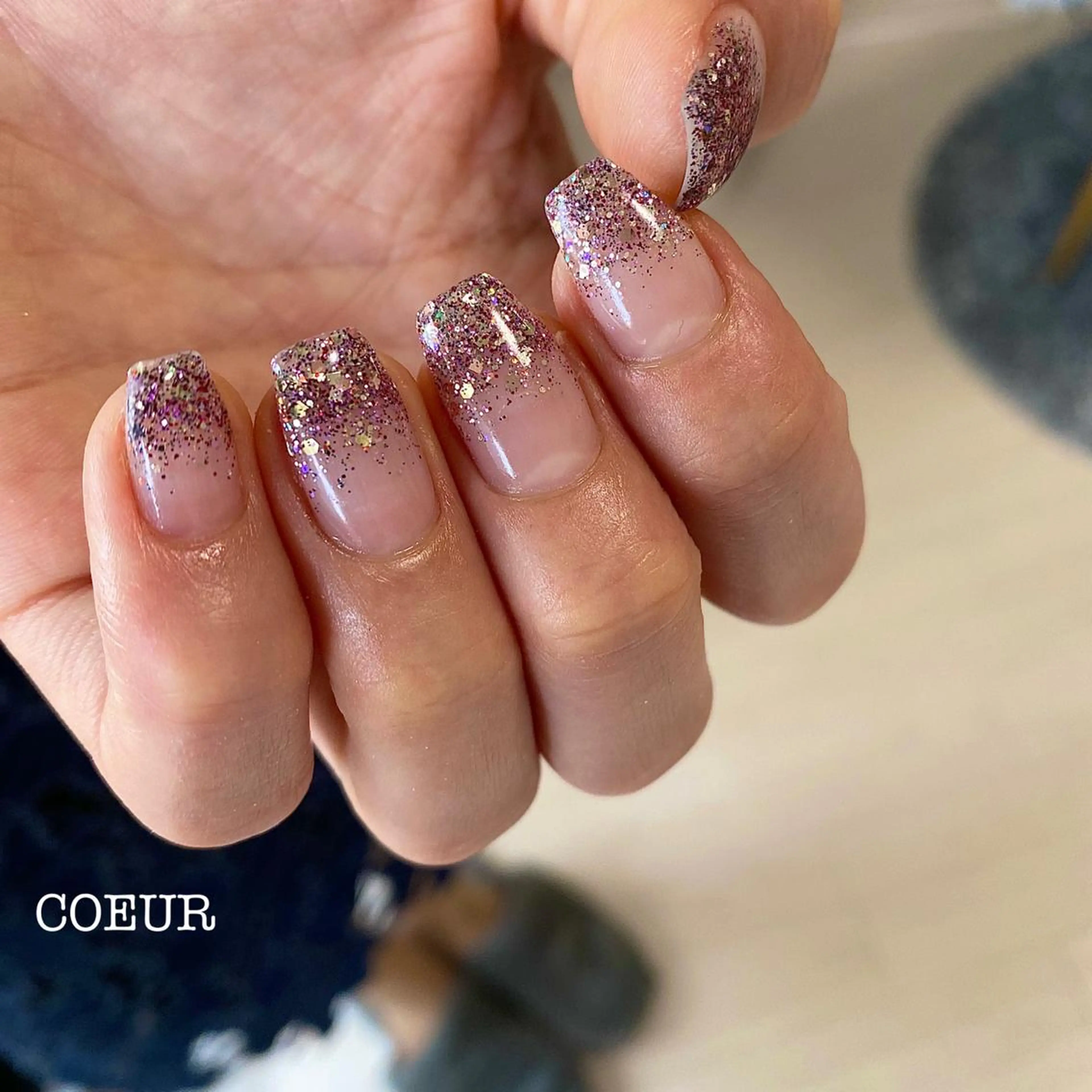 ラメグラデーション✴︎1色のみ🤍さらに色を追加されたい場合は1色につき+¥500です🤍の写真