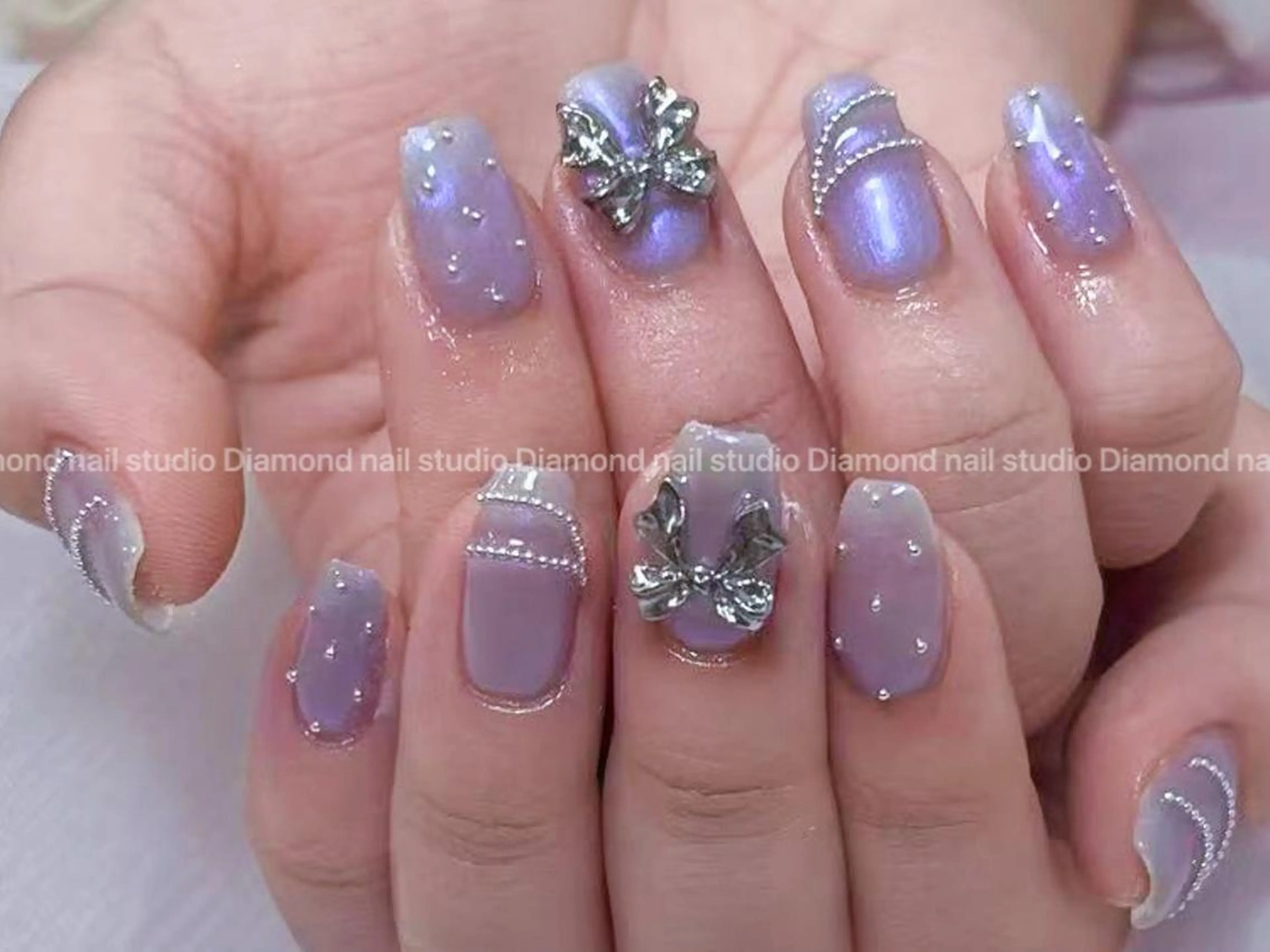 ネイル アートネイル オーロラネイル ガーリー キラキラネイル 韓国ネイル ハンドネイル ハンドケア Diamond ✨のネイルデザイン