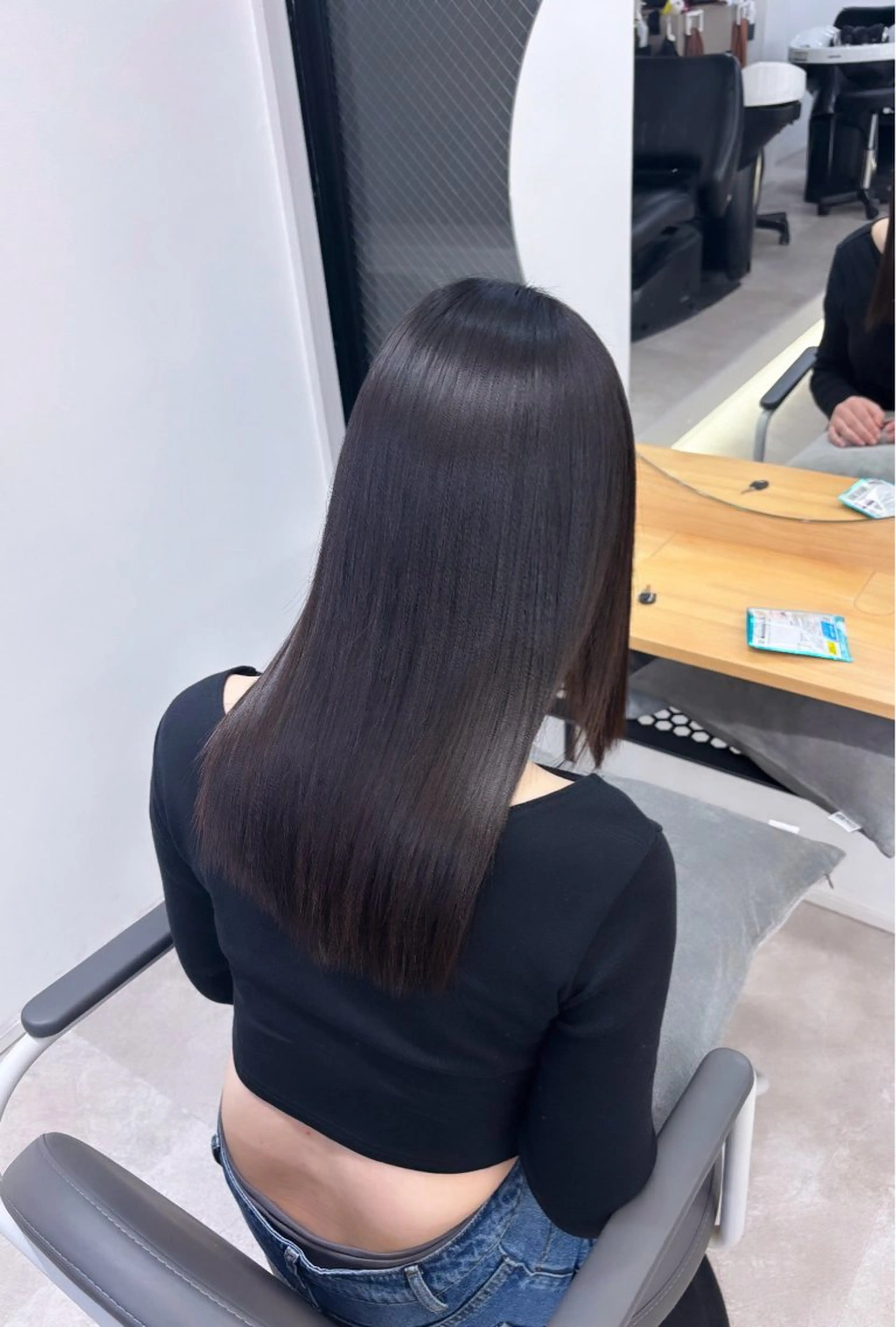 セミロング 縮毛矯正 そ らのヘアスタイル