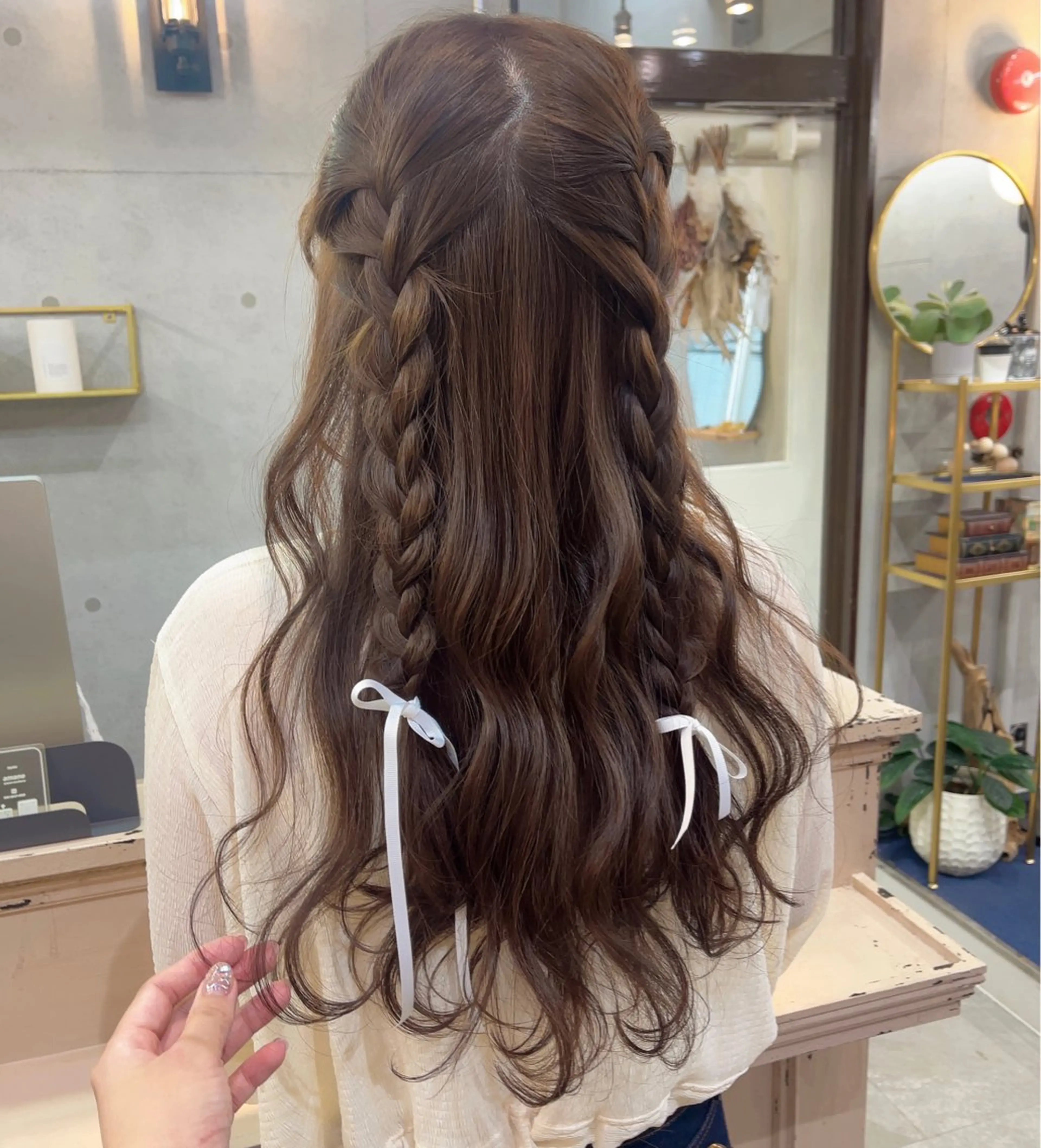 セミロング カラー ブリーチ 透明感カラー ブリーチなしカラー カット ヘアカラー トリートメント MIES amane(アマネ)のヘアスタイル