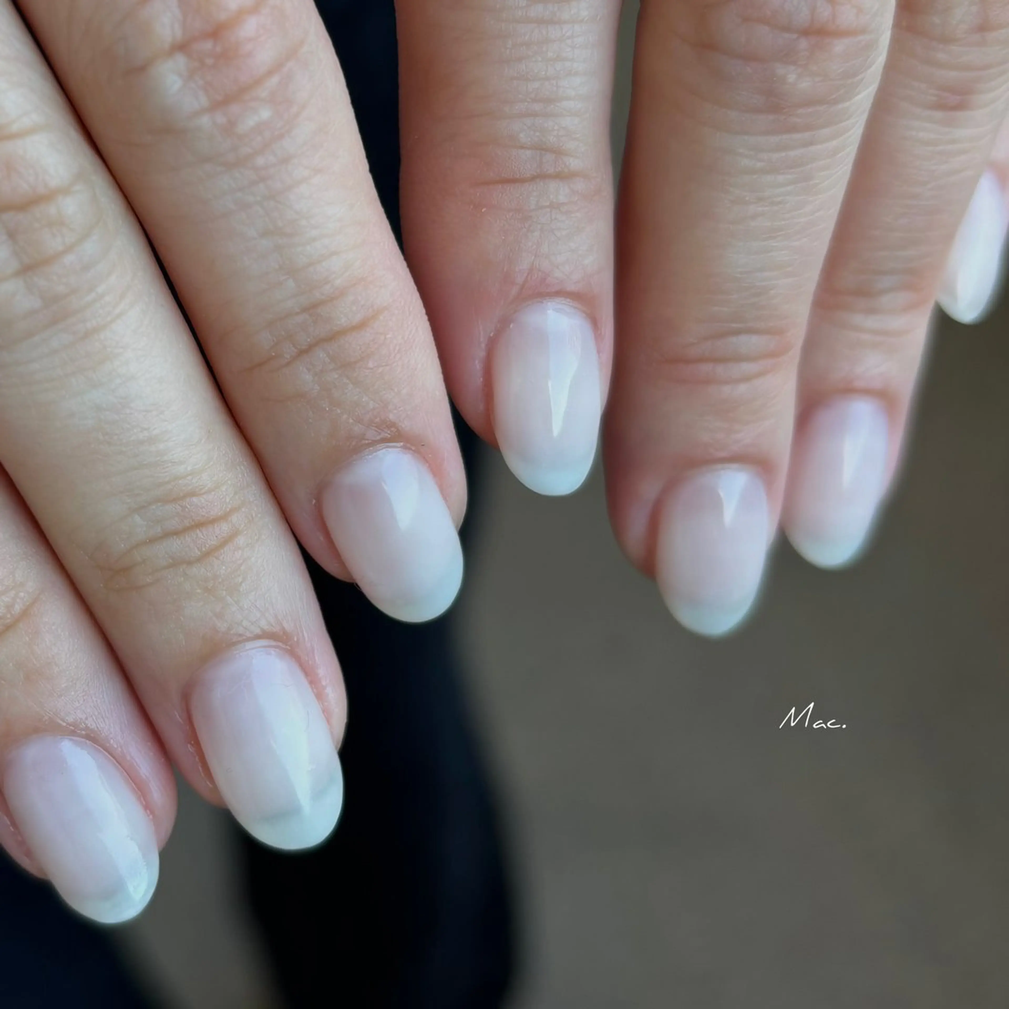 ネイル ハンドネイル atelier mac.のネイルデザイン