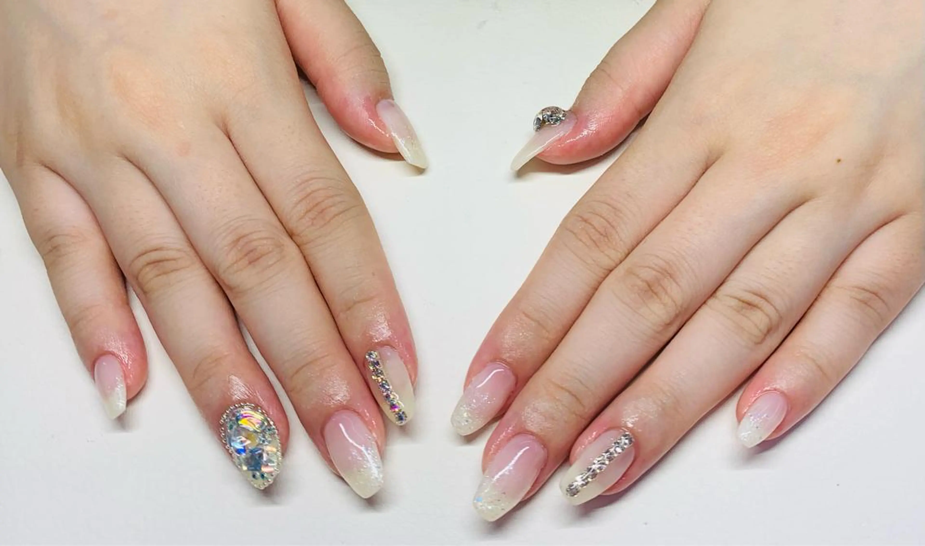 ネイル Mule Beauty Salon所属・ミュール ビューティーサロンのネイルデザイン