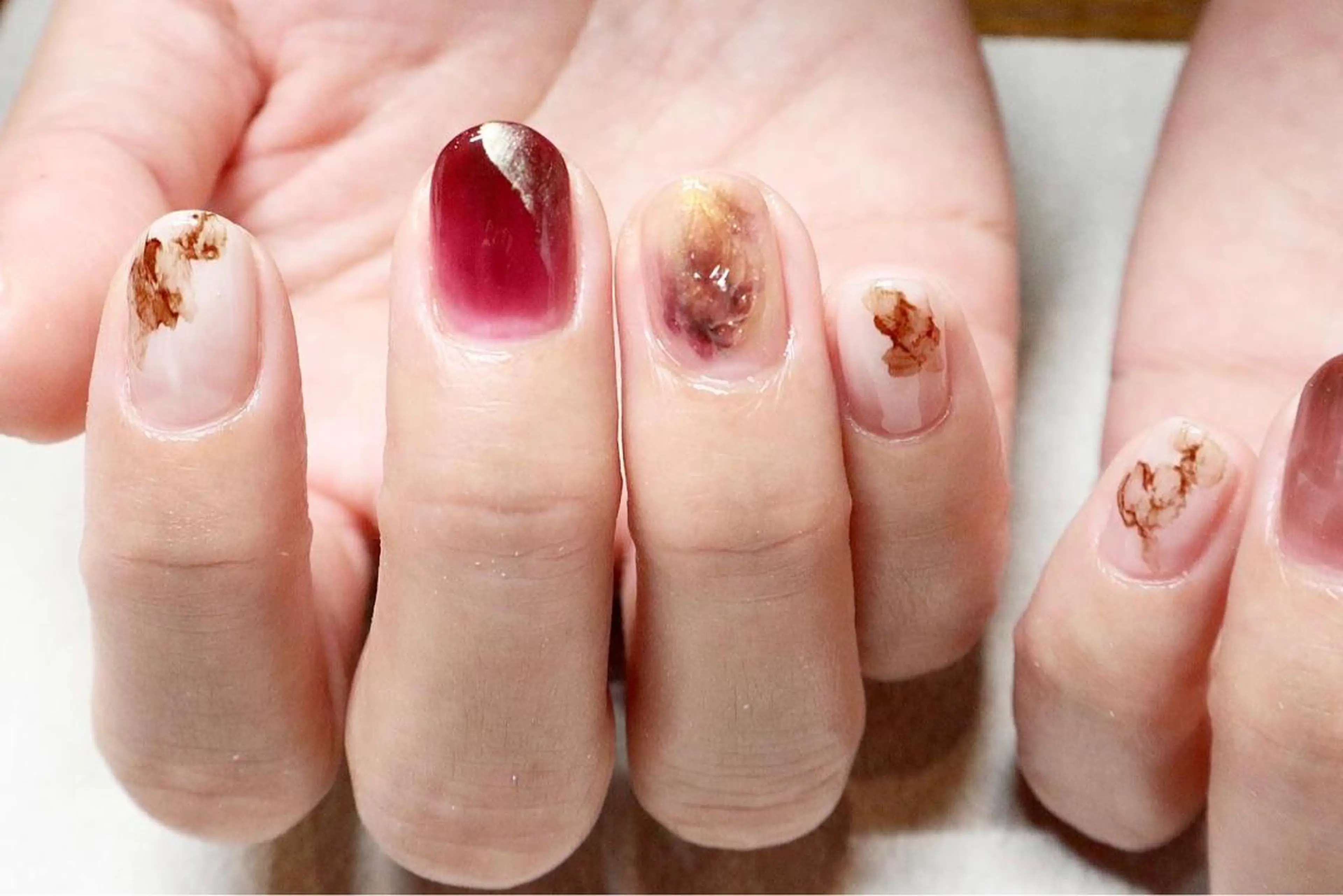 ネイル ハンドネイル 小河 仁美のネイルデザイン