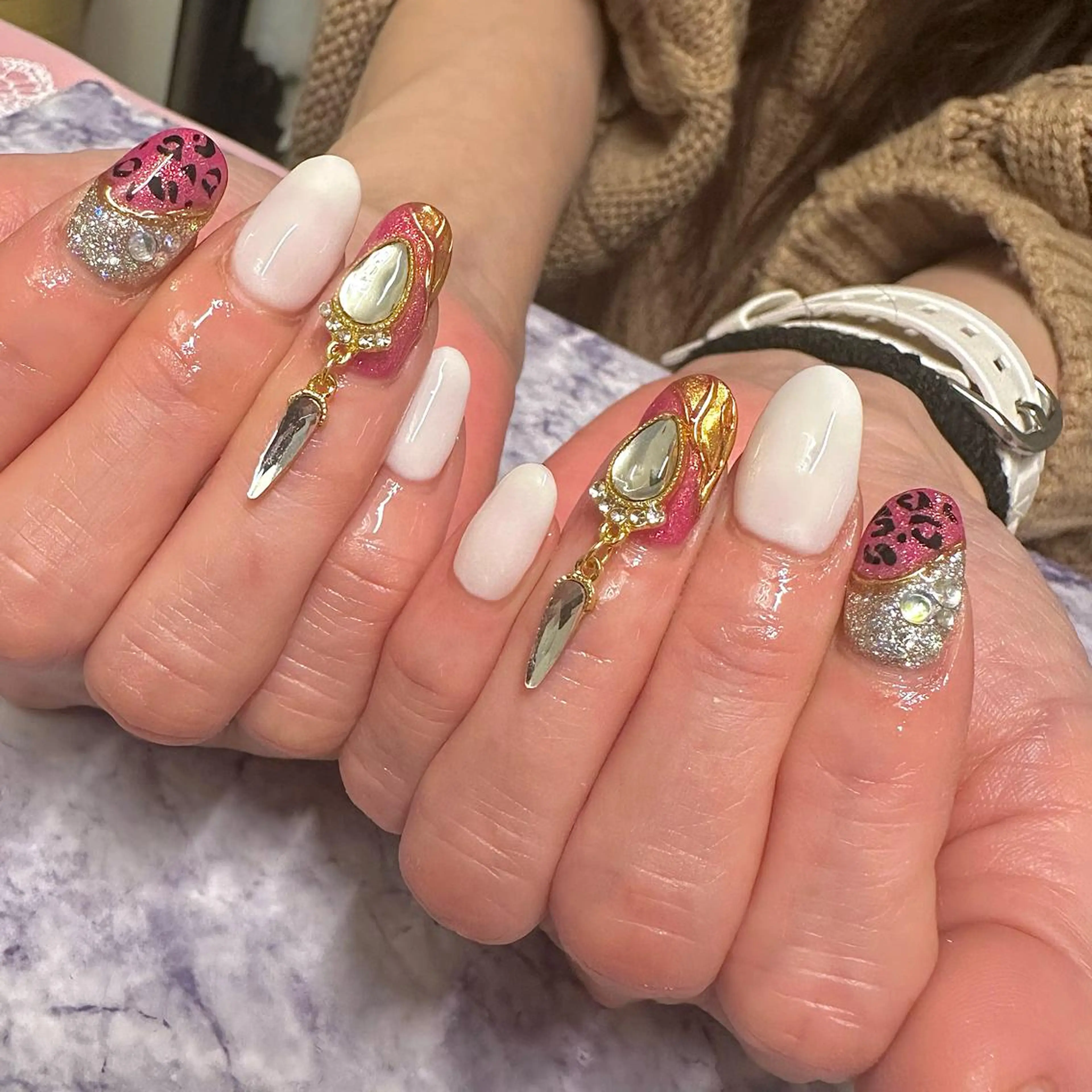 ネイル ハンドネイル フットネイル Pretzels🥨 【プレッツェル】ミウのネイルデザイン