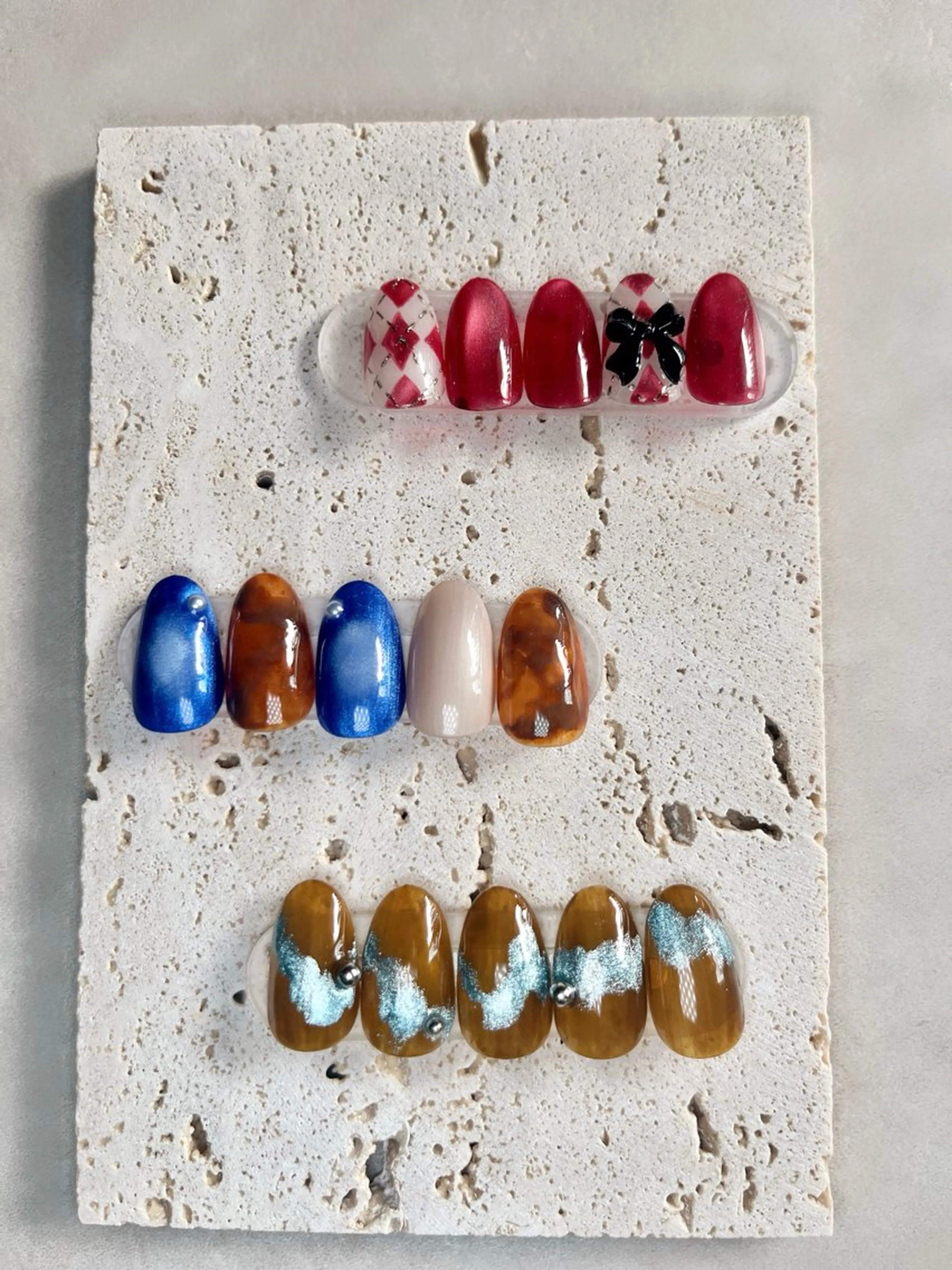 ネイル li___nail 31のネイルデザイン