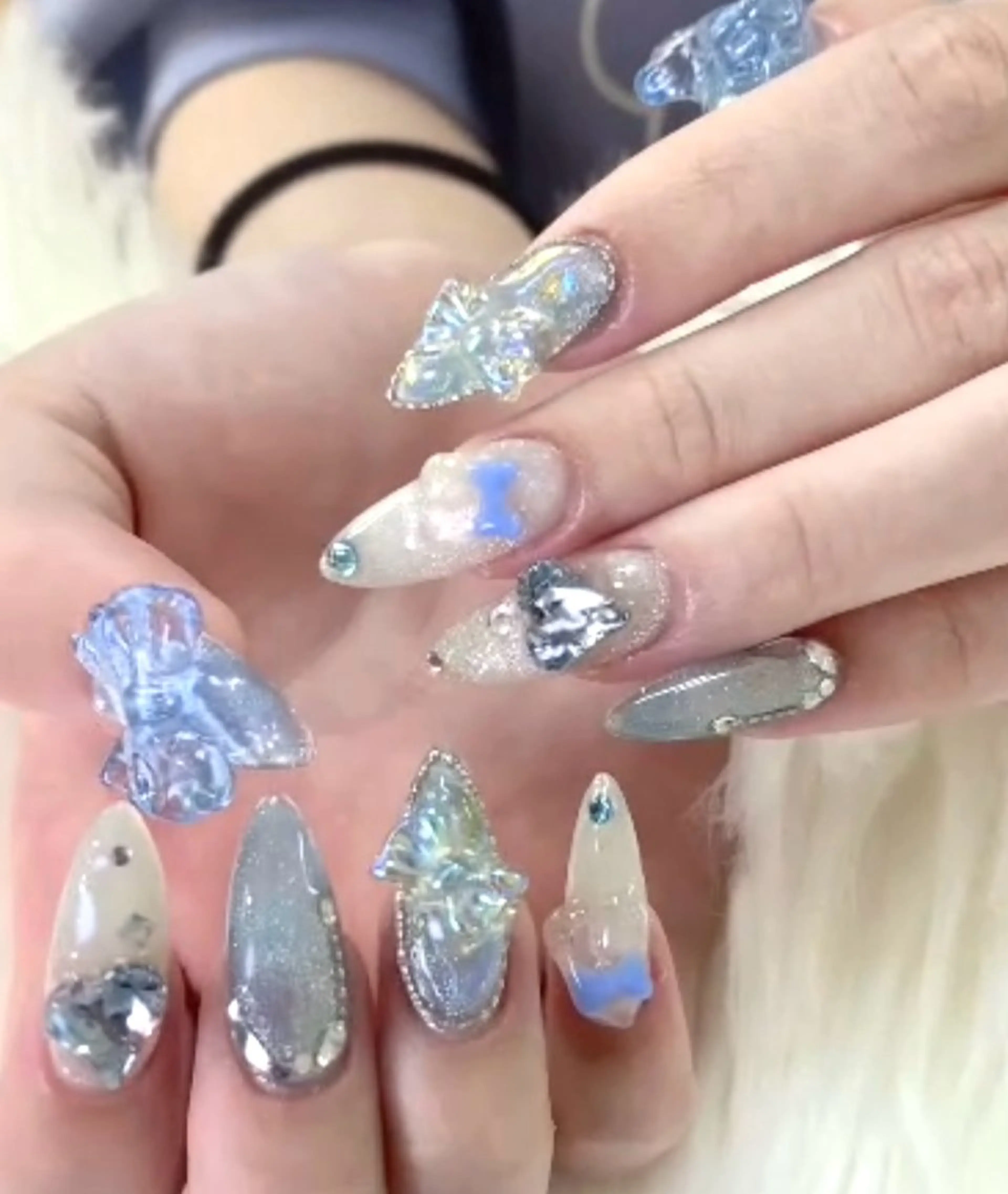 ネイル フットネイル フレンチネイル 韓国ネイル マグネットネイル ニュアンスネイル ハンドネイル ハンドケア Hara Nail 【パラジェル使用】のネイルデザイン