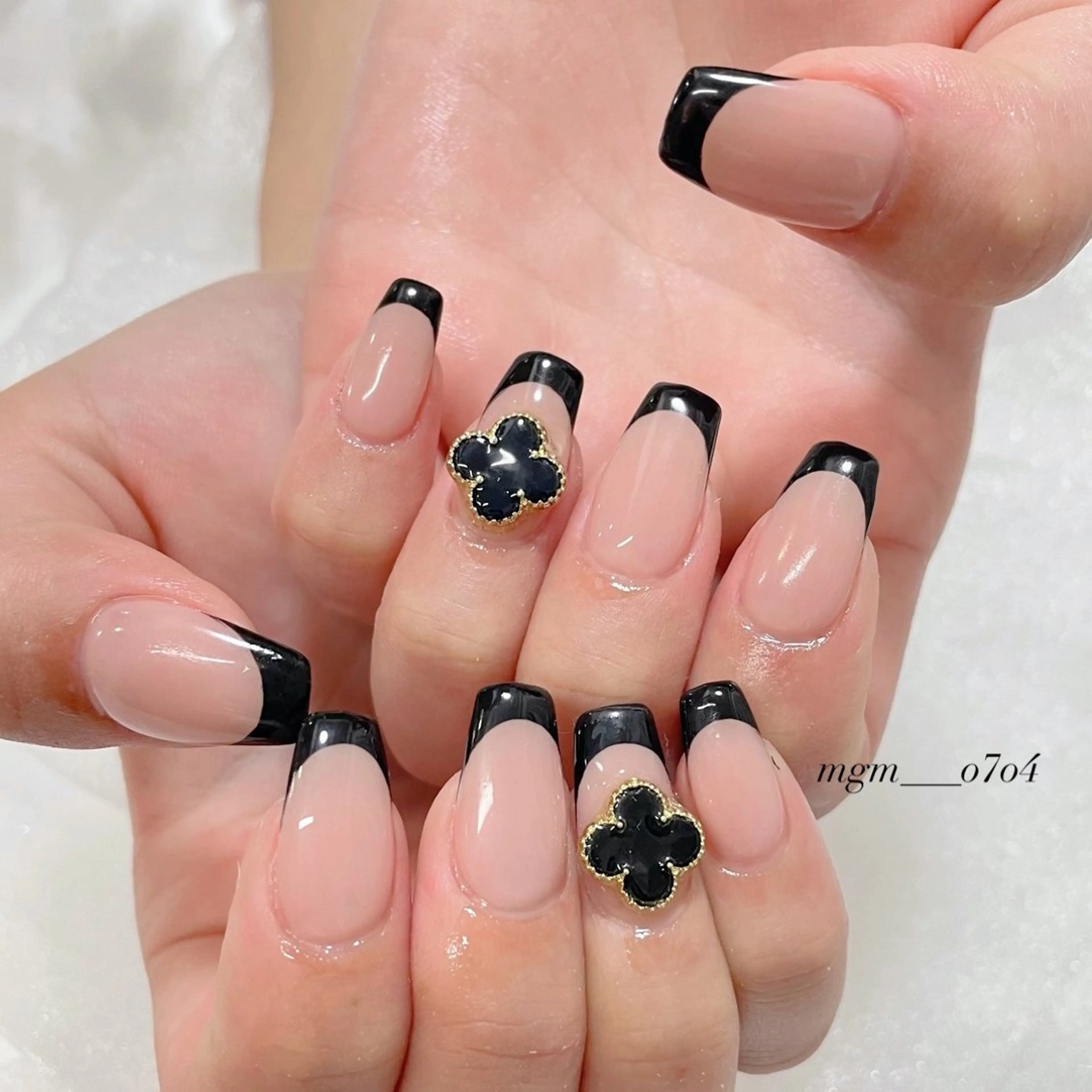 ネイル フレンチネイル ハンドネイル ハンドケア MoON...❤︎ MeGuのネイルデザイン