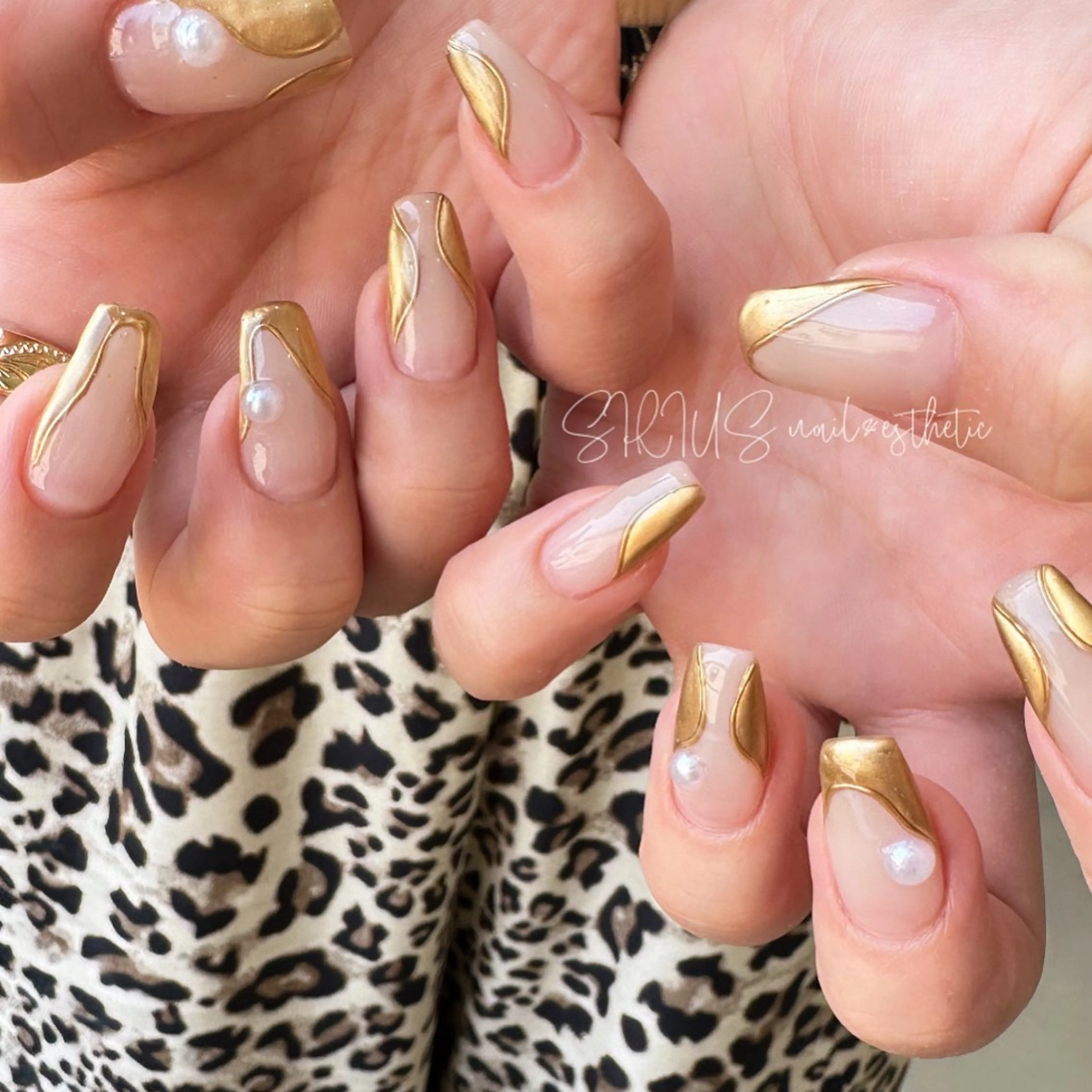 セミロング ハンドネイル Sirius所属・Siriusnail &estheticの眉毛・アイブロウイメージ