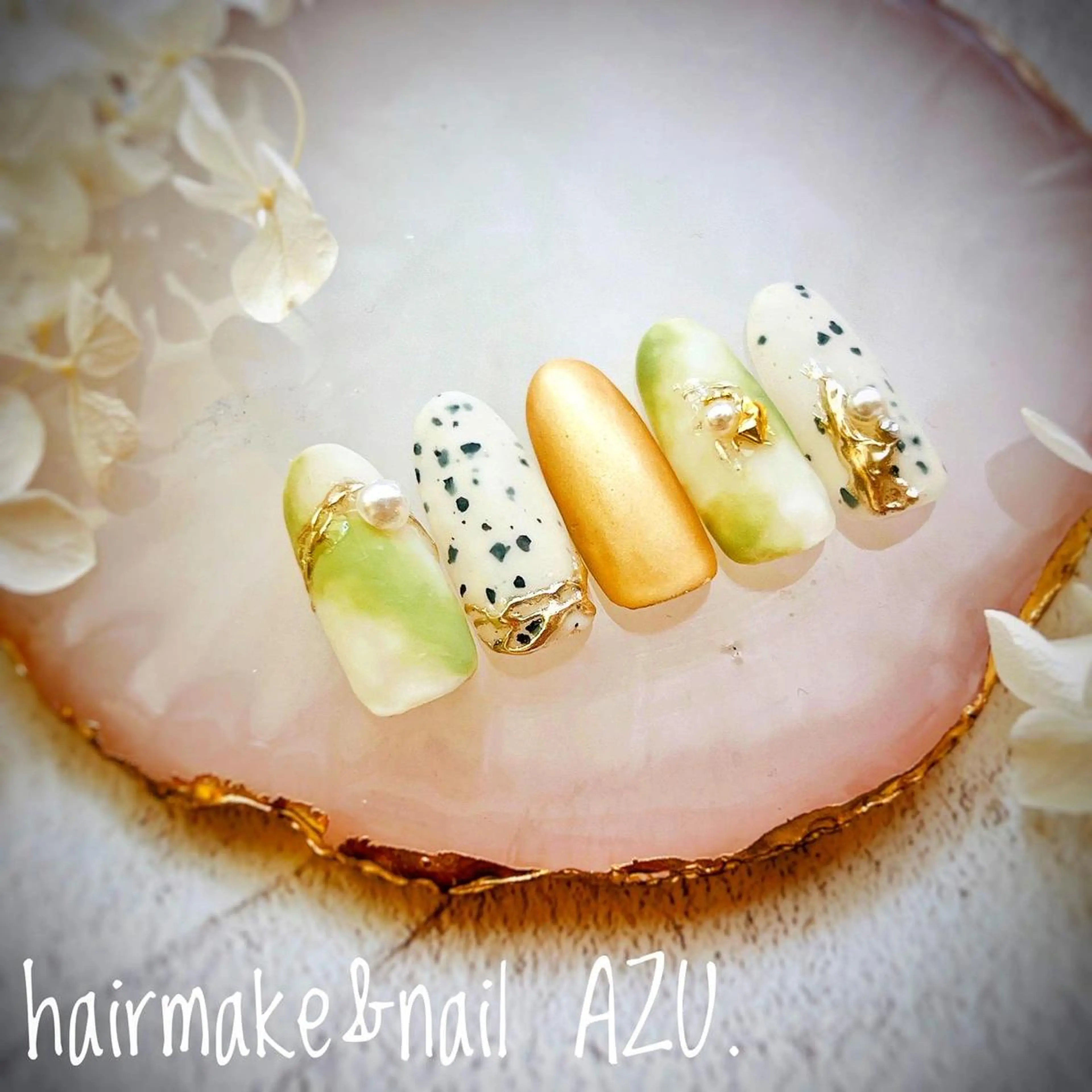 ネイル hair&nail ROOTS所属・ヘアメイク&ネイル ♥️Azuのネイルデザイン