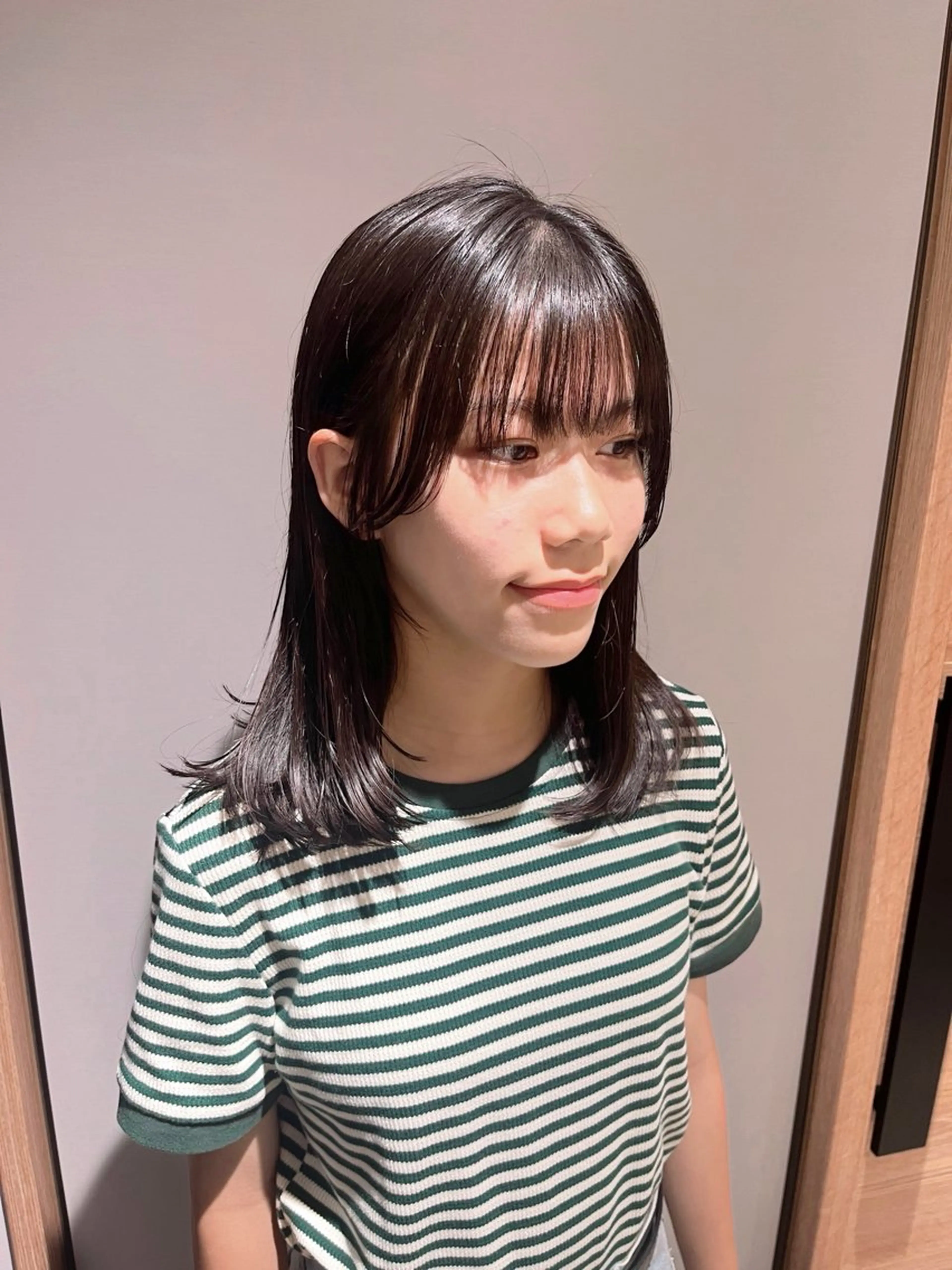 ミディアム 小顔カット MINX The pass所属・透明感ケアカラー/ レイヤー/ryokaのヘアスタイル