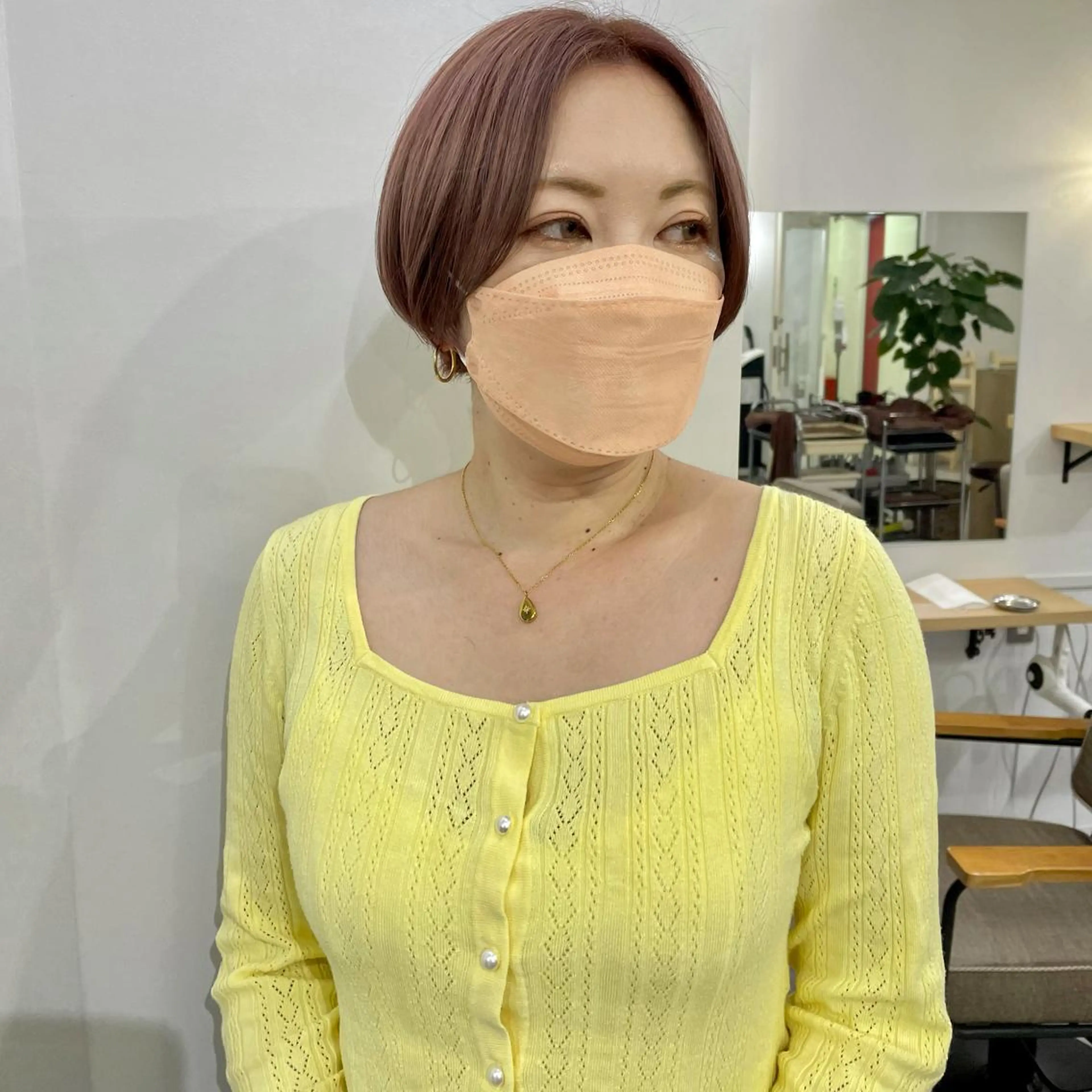 ショート カラー アッシュ ダブルカラー ピンクカラー ピンクアッシュ パーマ＊ 顔まわり似合わせのヘアスタイル