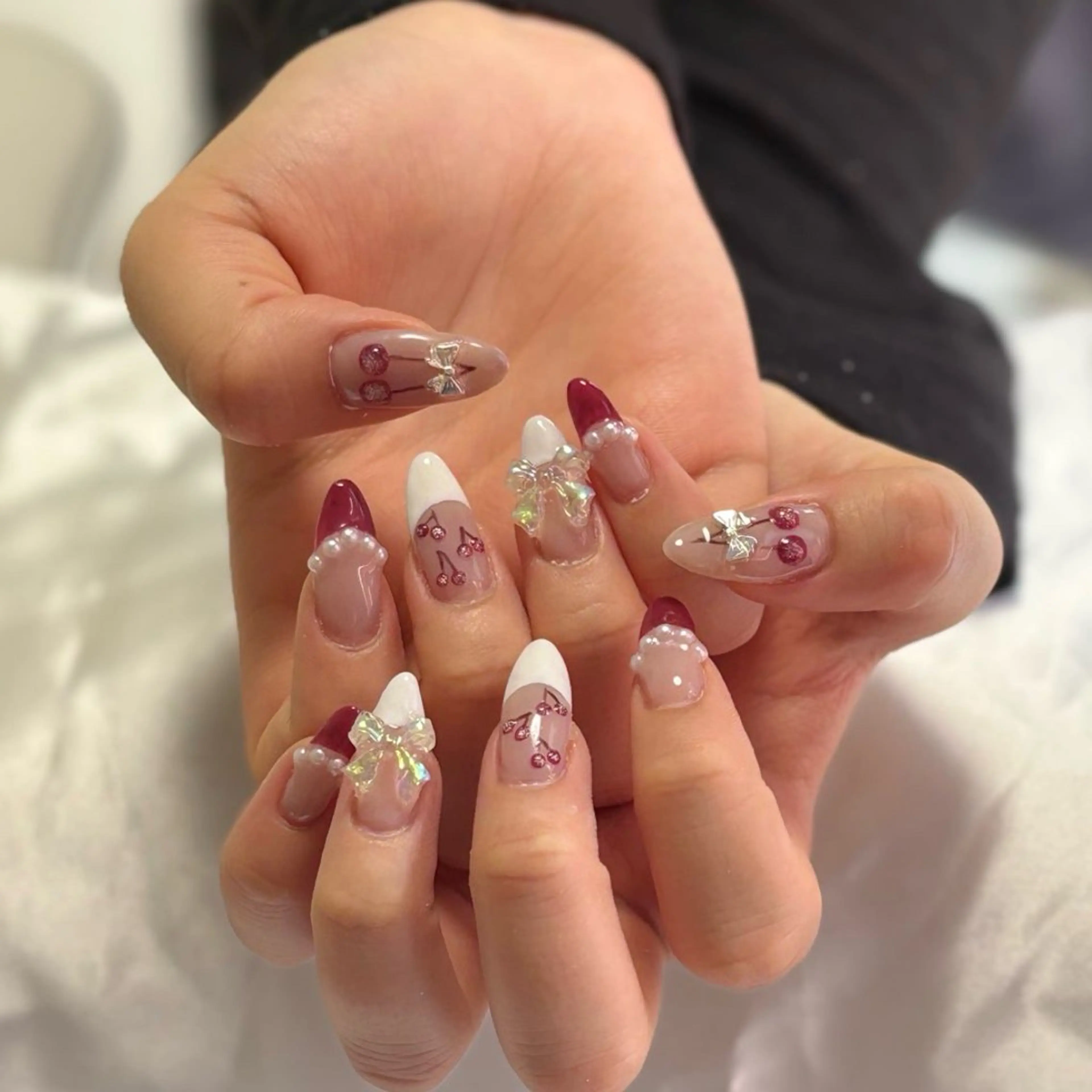 ネイル フレンチネイル ハンドネイル cure upのネイルデザイン