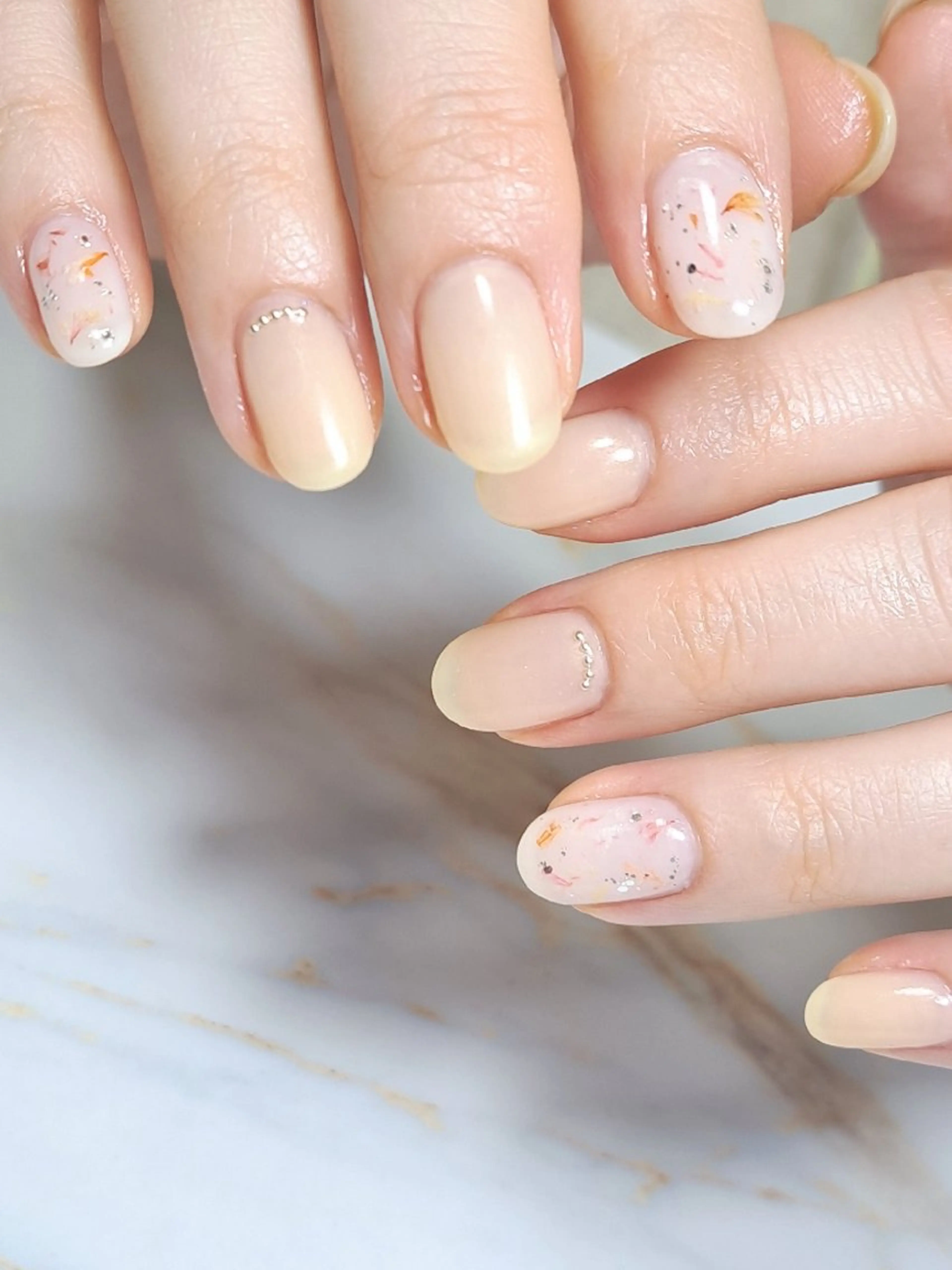 ネイル 春ネイル 黄色 ハンドネイル B-BAUM  nailsalon のその他イメージ