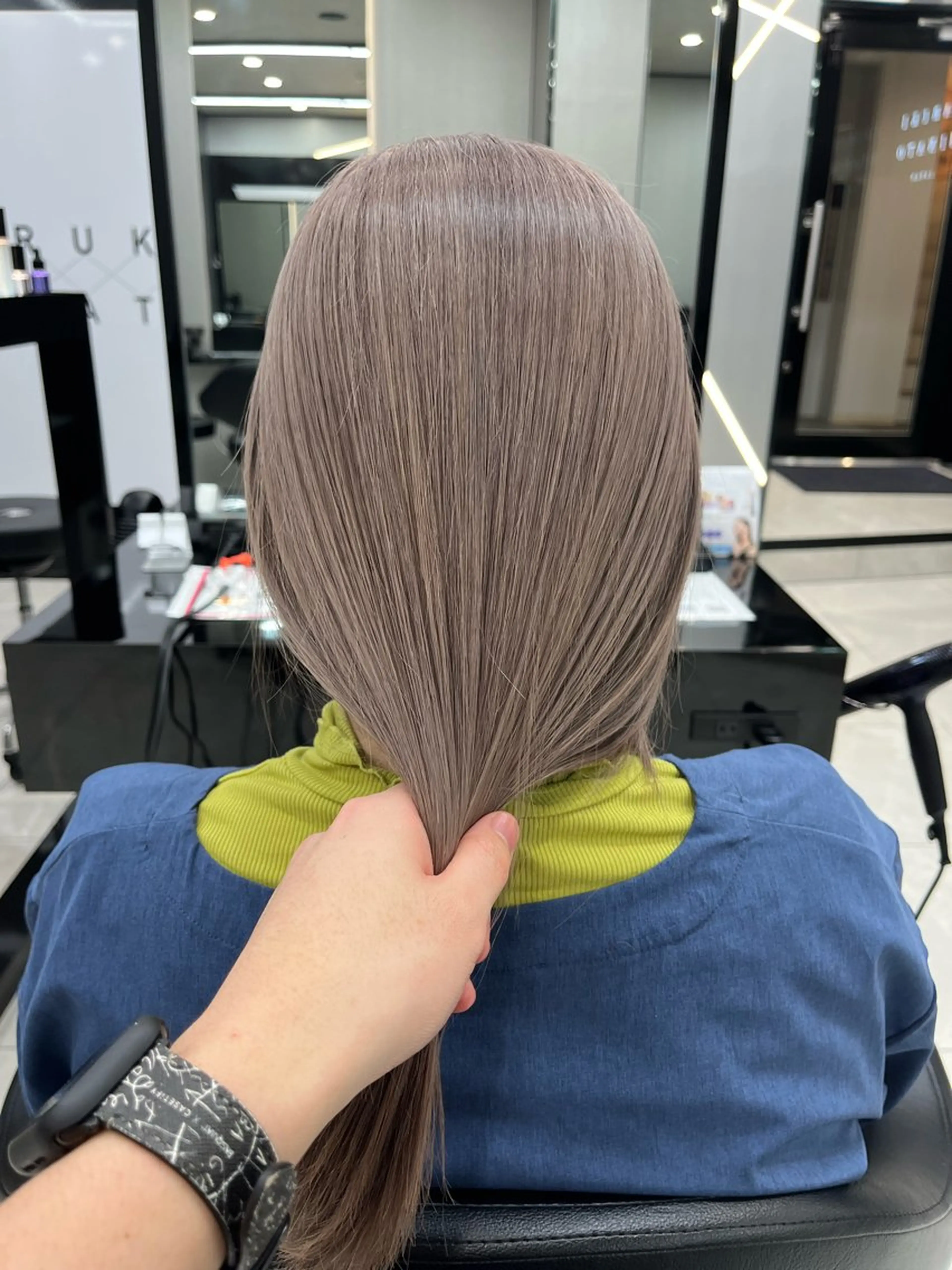 セミロング カラー ioeわかめようじ/ 縮毛矯正/髪質改善のヘアスタイル