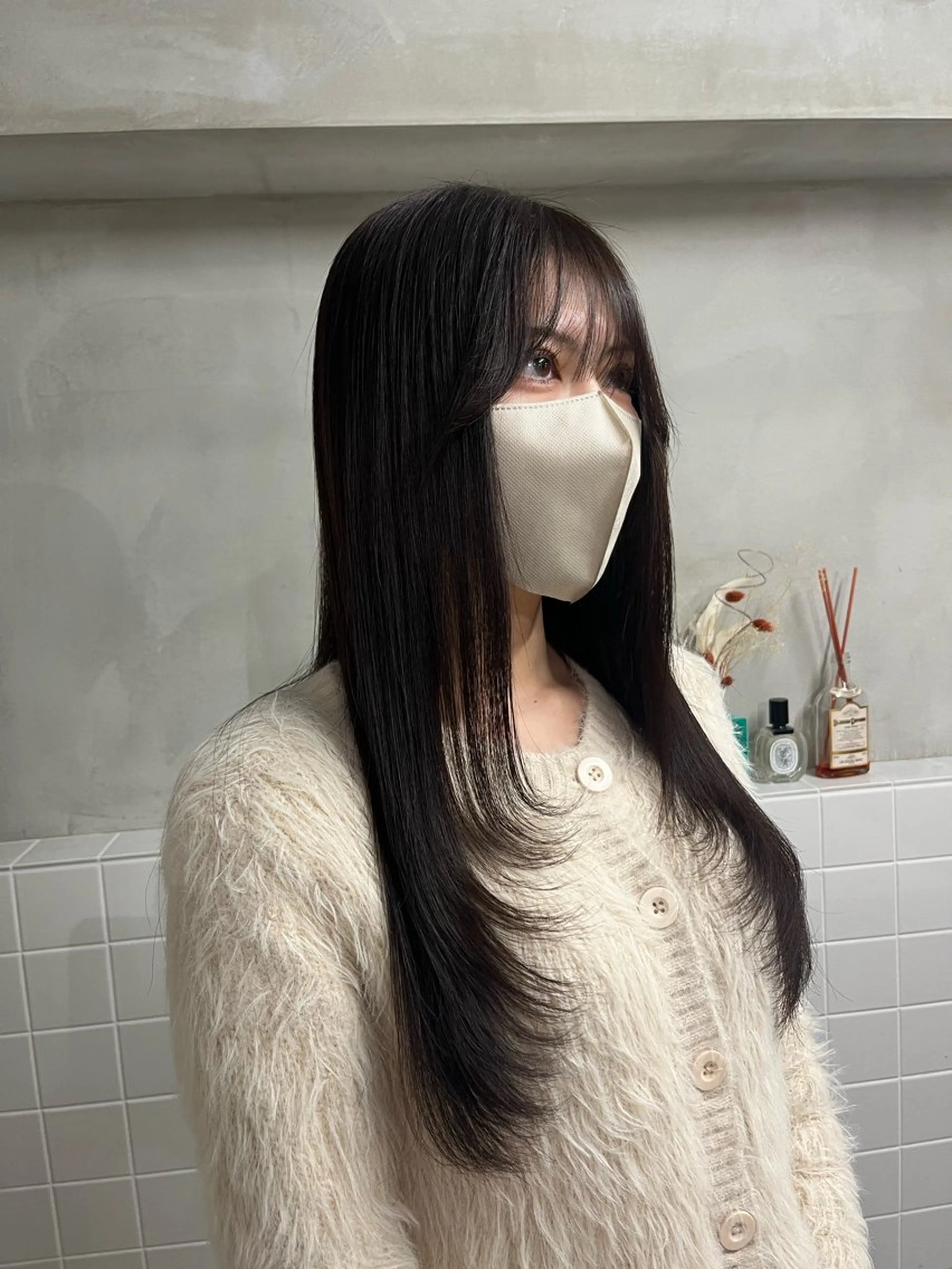 ロング カラー レイヤーカット anon Loemのヘアスタイル