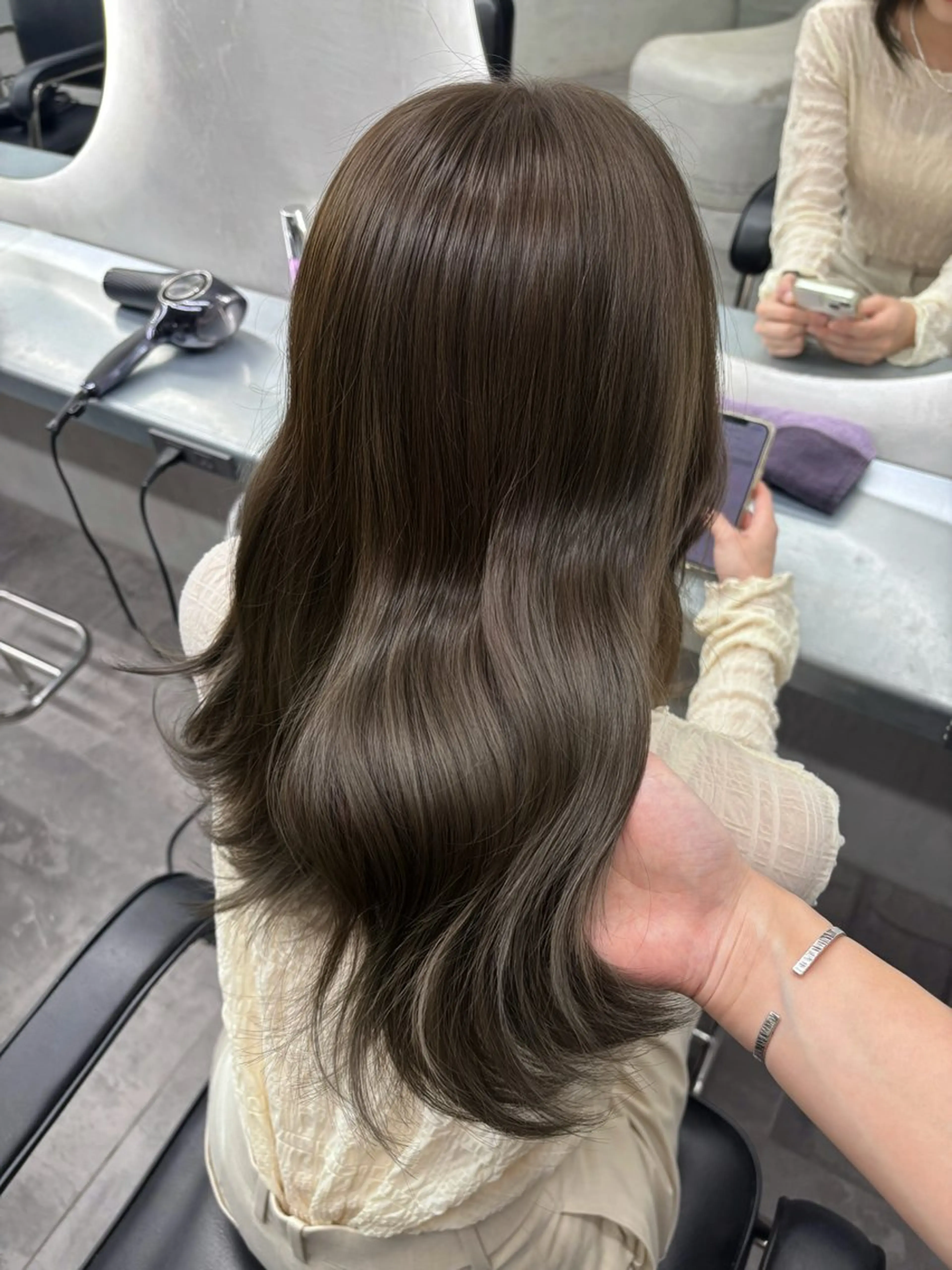 カラー ヘアカラー トリートメント ヘッドスパ ヘアセット 透明感/グレージュ/ ベージュ/るな🪽のヘアスタイル