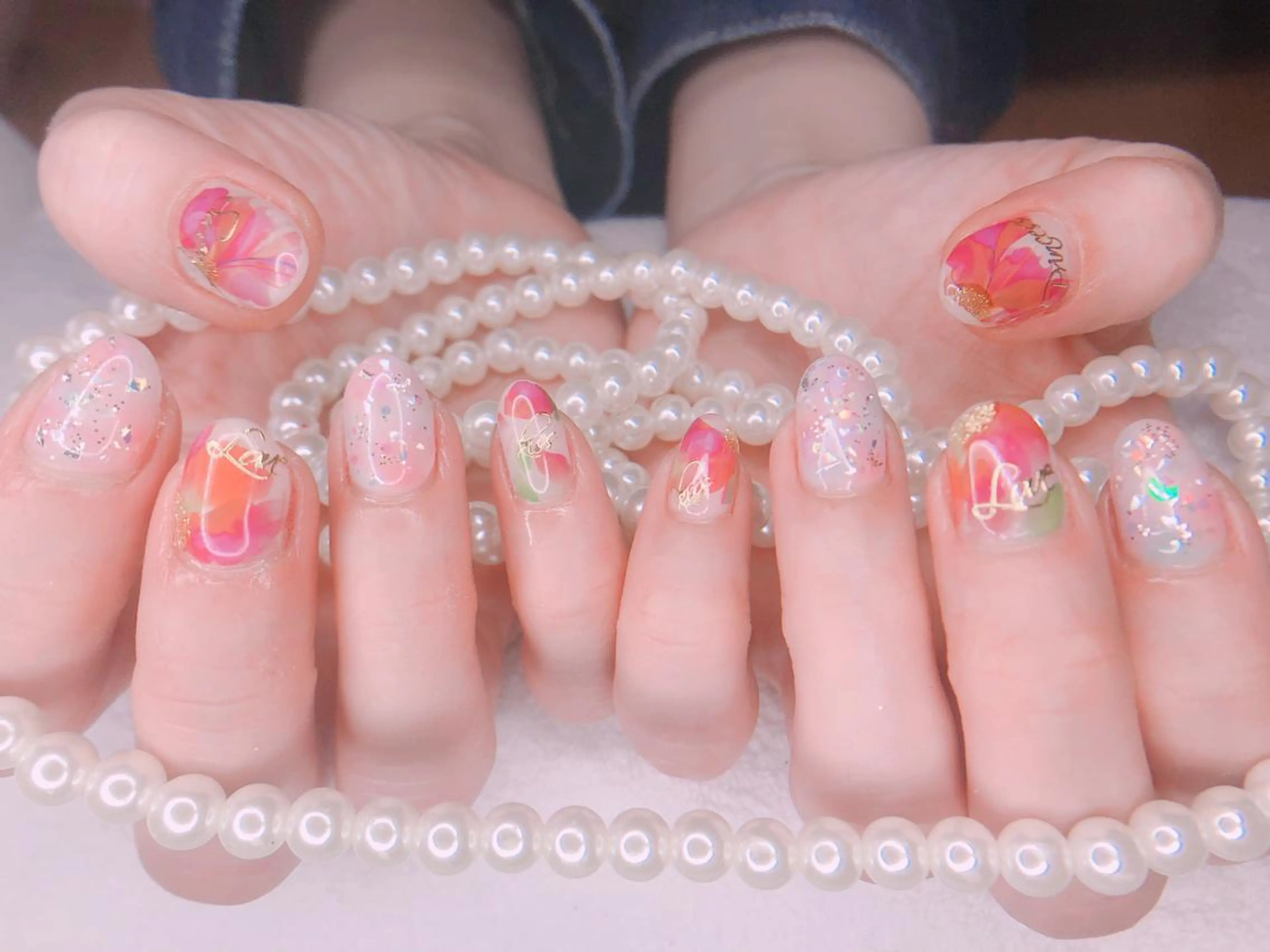 ミディアム ネイル ハンドネイル 長さ出し専門 nynaのネイルデザイン