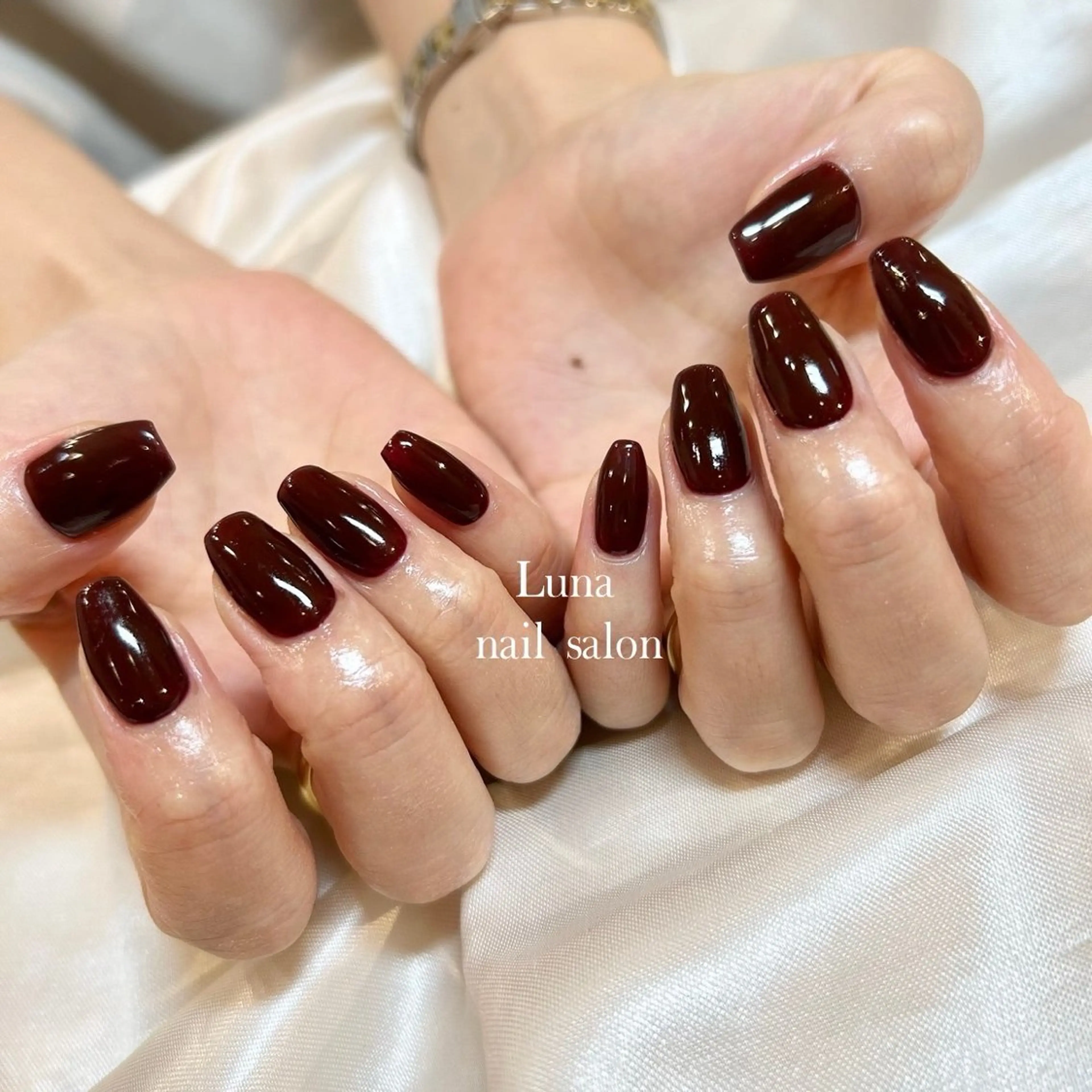 ネイル Silver Lunaのネイルデザイン