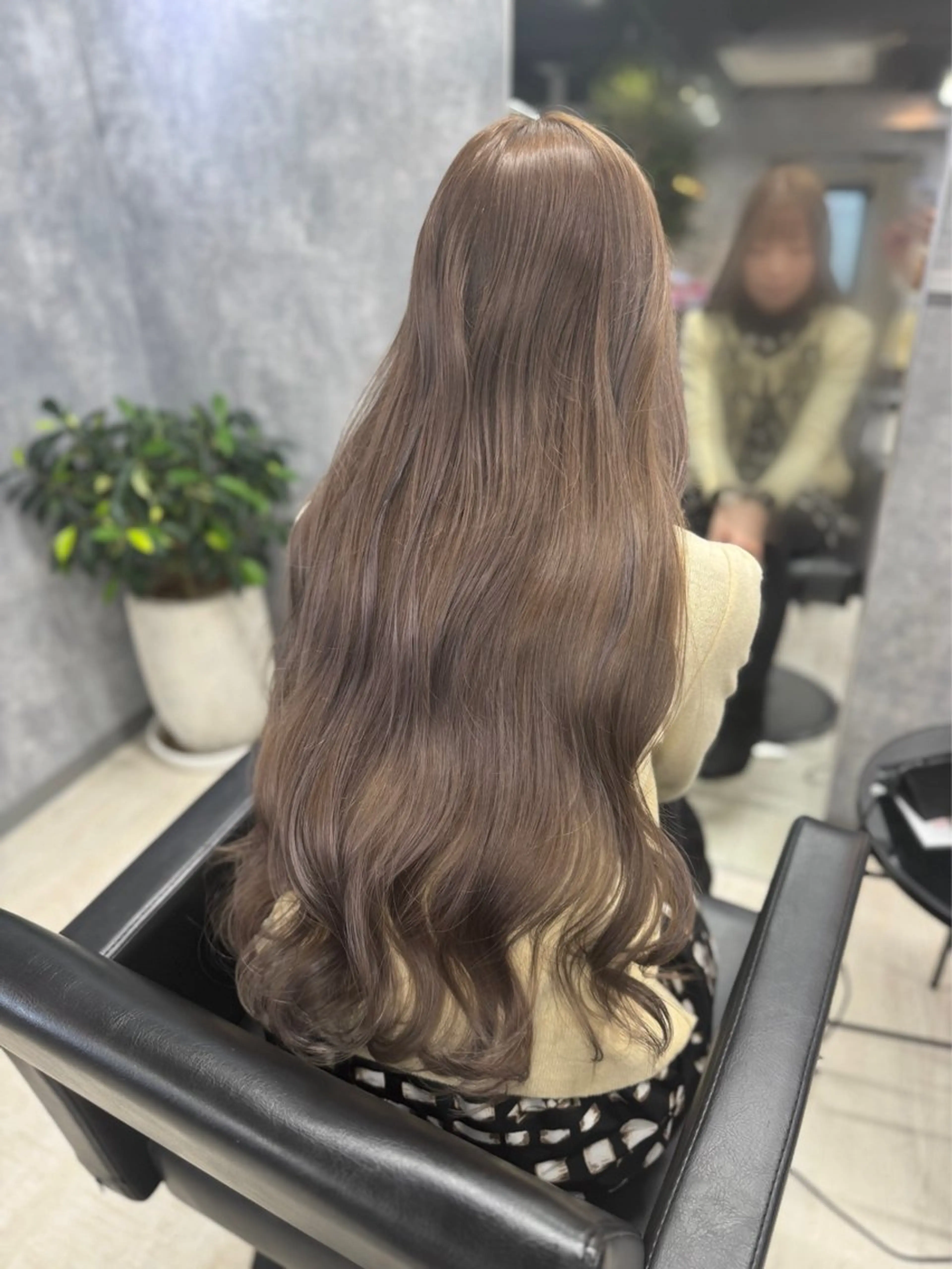 ロング カラー ブリーチ ダブルカラー ブリーチなしカラー 宮城 ほのかのヘアスタイル