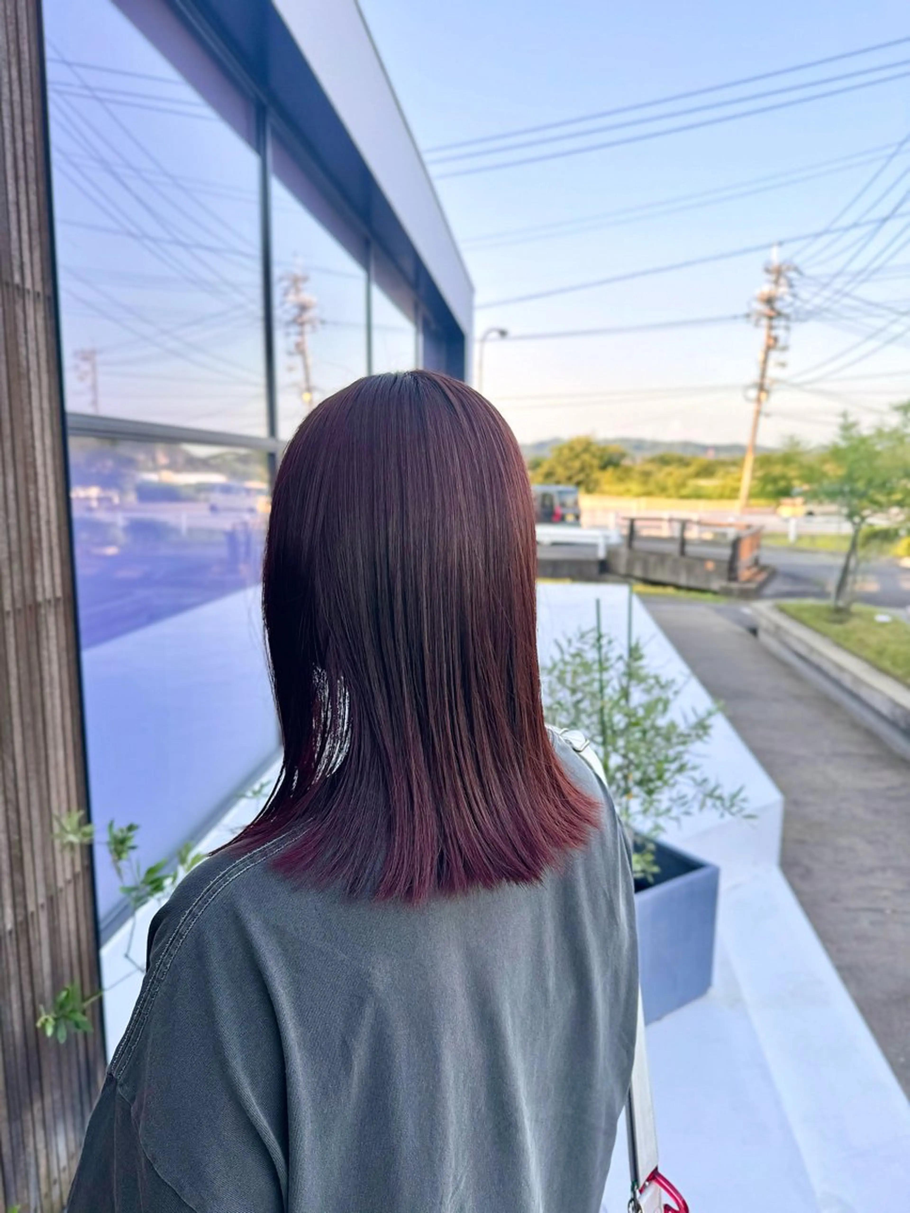 ミディアム カラー レッドカラー イメージサロンカッツ東尾道店所属・CUTS 東尾道/ 市川聖也のヘアスタイル